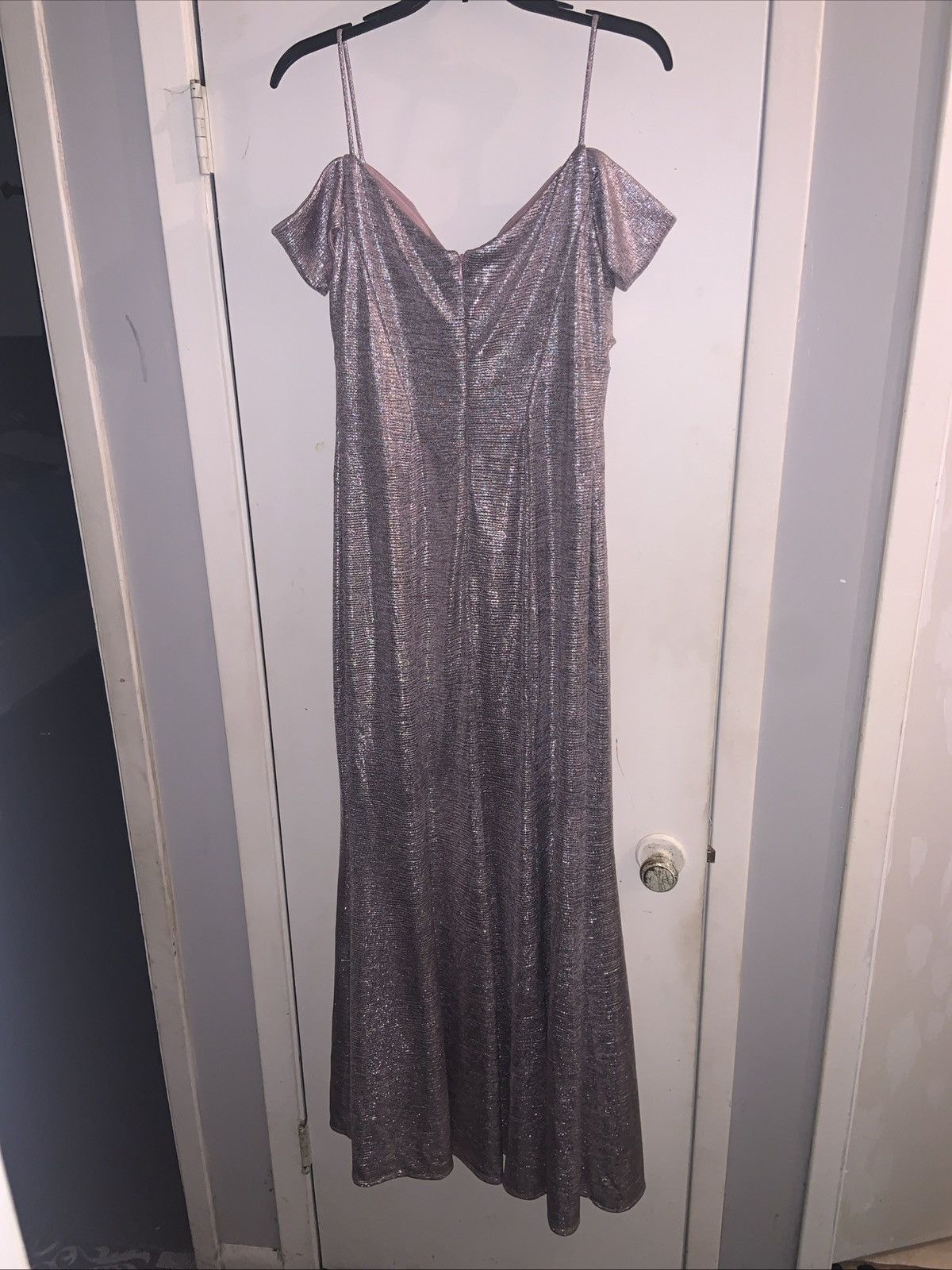 Other Women's Nightway Long Off The Shoulder Shimmer Gown Size L / US 10 / IT 46 - 2 Thumbnail