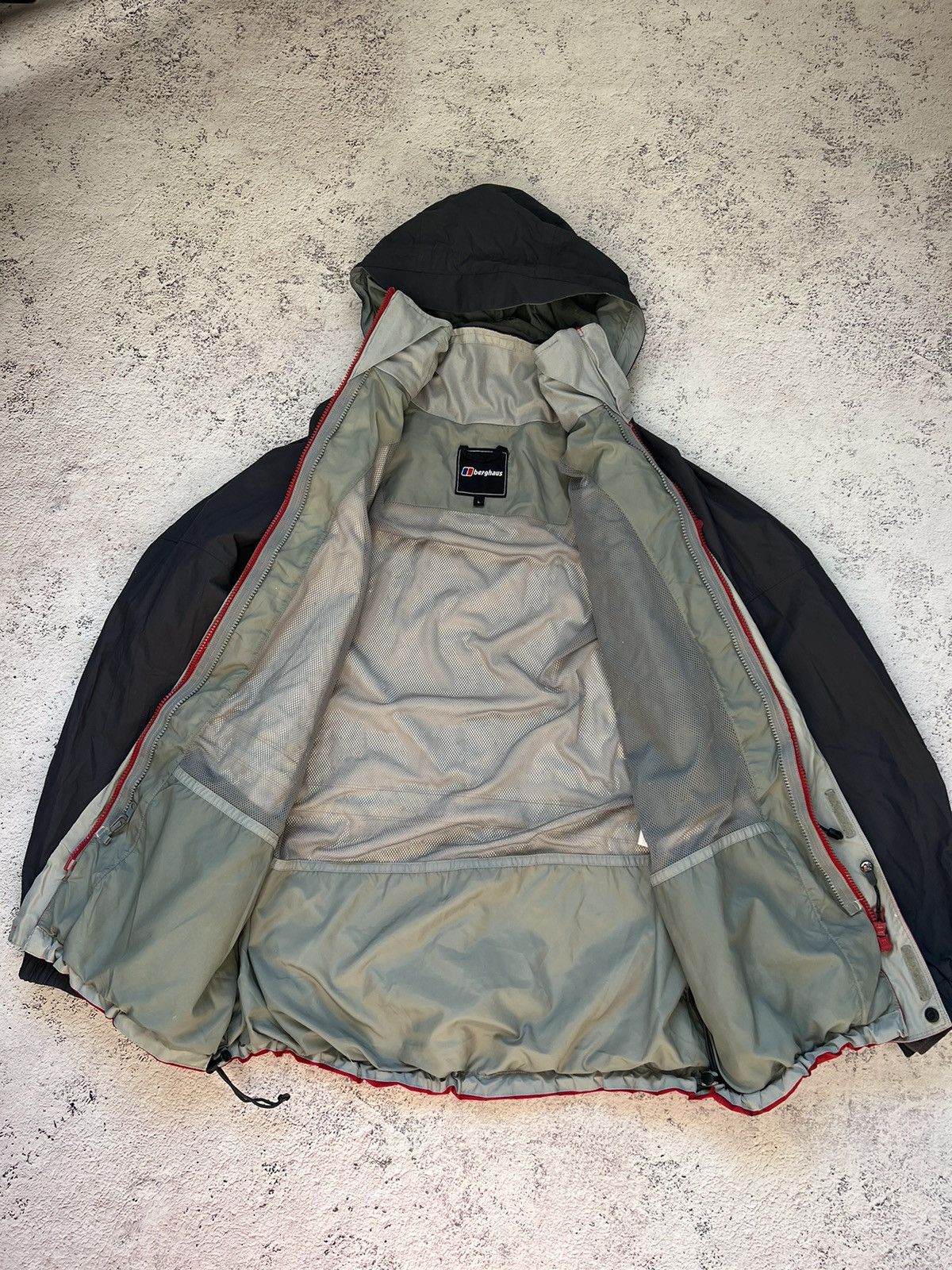 Berghaus × Vintage Berghaus Vintage Outdoor Waterproof Jacket Size US L / EU 52-54 / 3 - 7 Thumbnail