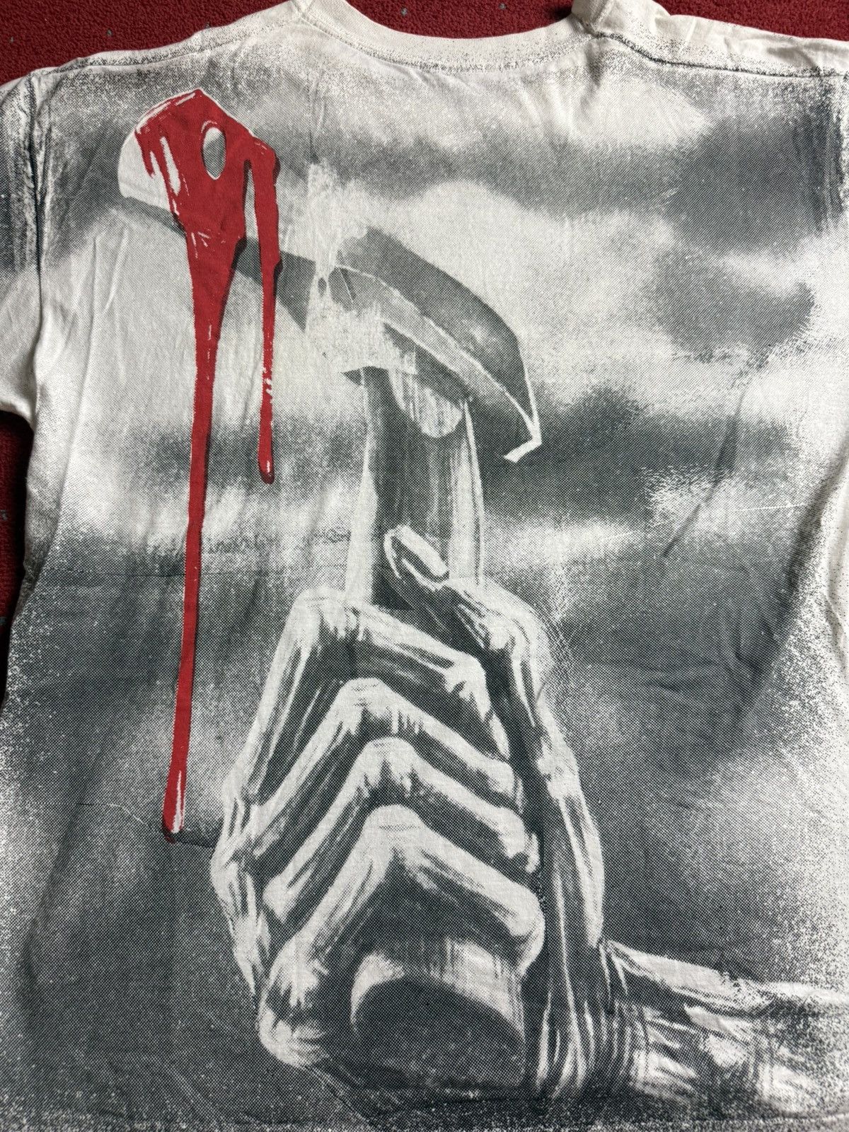 Vintage Vintage Iron Maiden All Over Print Tee Size US L / EU 52-54 / 3 - 4 Thumbnail