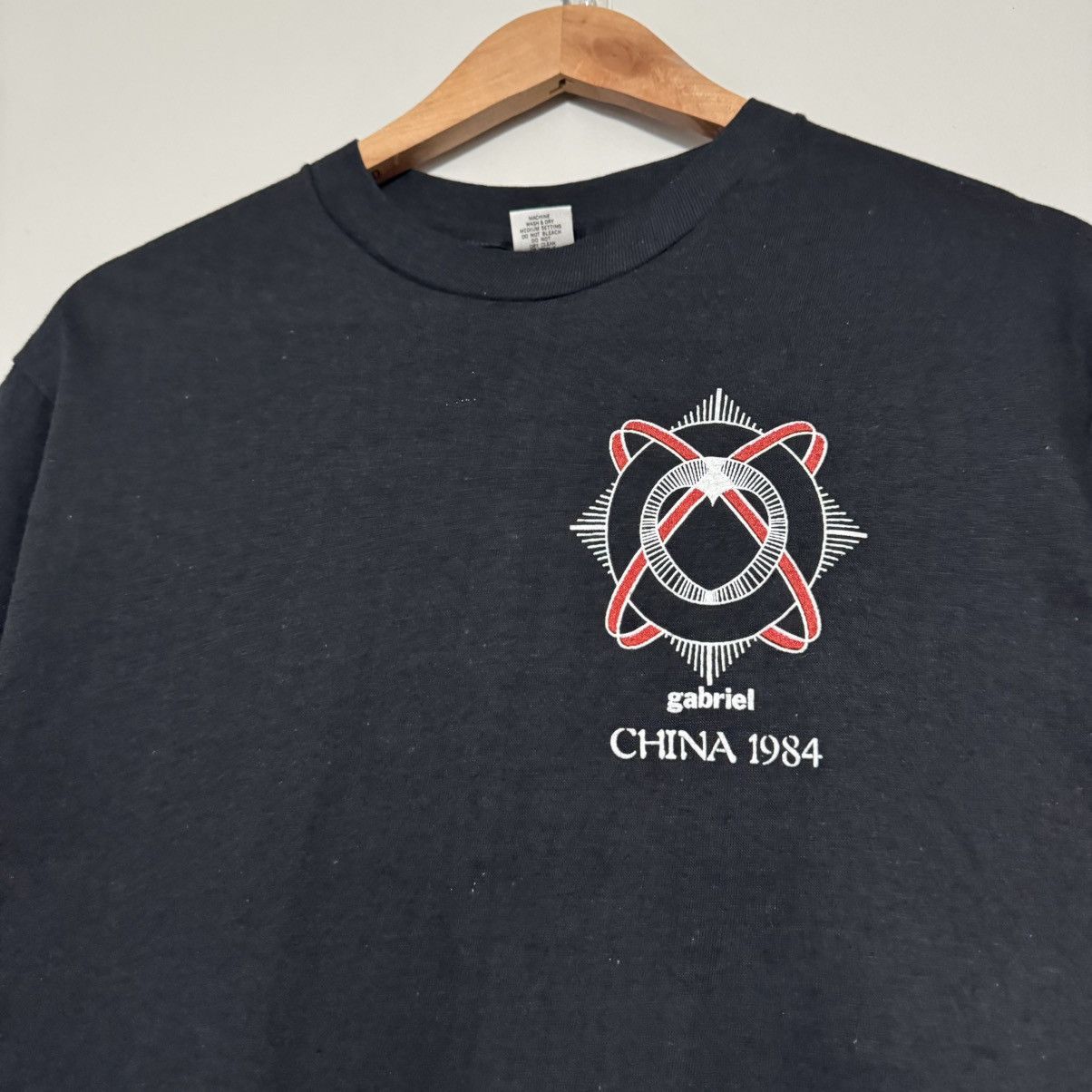 Band Tees × Vintage VINTAGE 1984 PETER GABRIEL CHINA TOUR RARE 80s BAND TEE Size US L / EU 52-54 / 3 - 5 Thumbnail