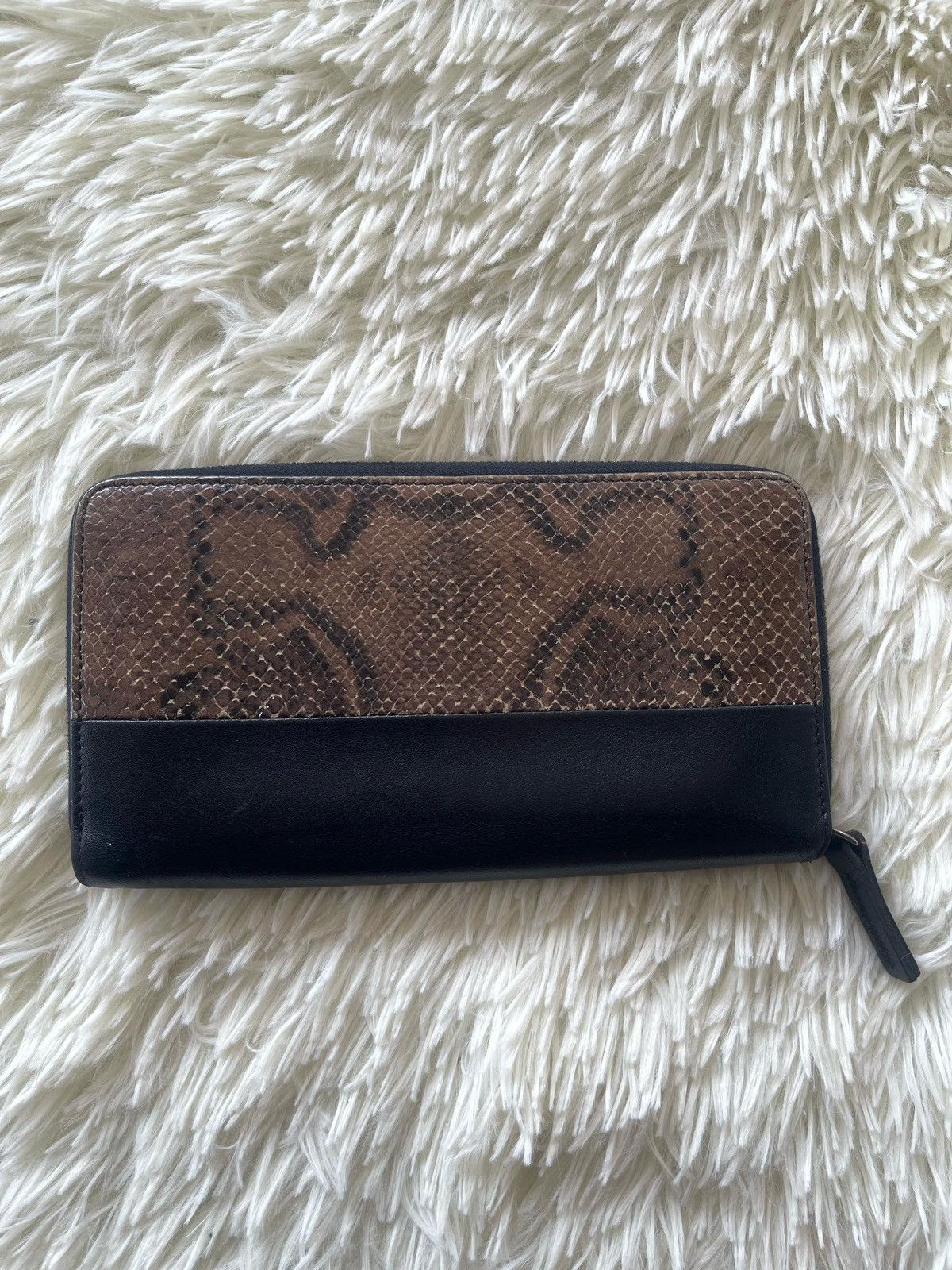 Celine × Designer × Vintage Celine Python Lambskin Zip Around Multifunction Wallet Size ONE SIZE - 5 Thumbnail