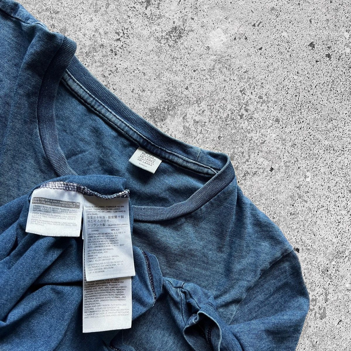 Designer × Levi's Levis Womens Blue Short Sleeve T-Shirt Center Logo Print Size S / US 4 / IT 40 - 4 Thumbnail
