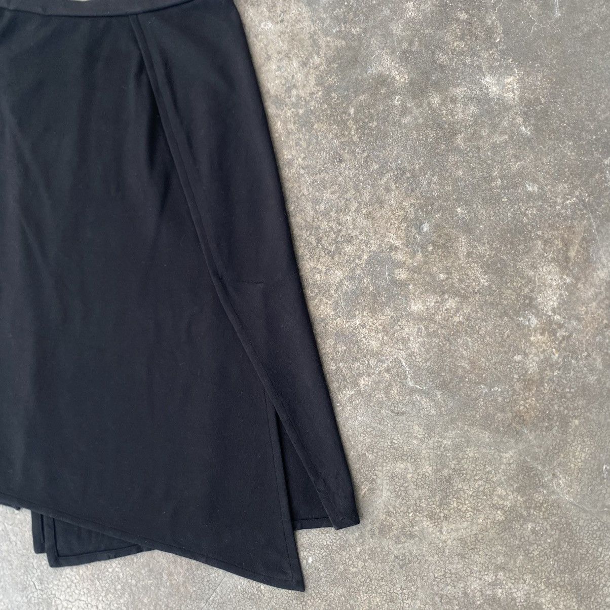 Helmut Lang ‼️LAST DROP‼️Helmut Lang Asymmetrical Bondage Skirt Black Size 32" / US 10 / IT 46 - 11 Thumbnail