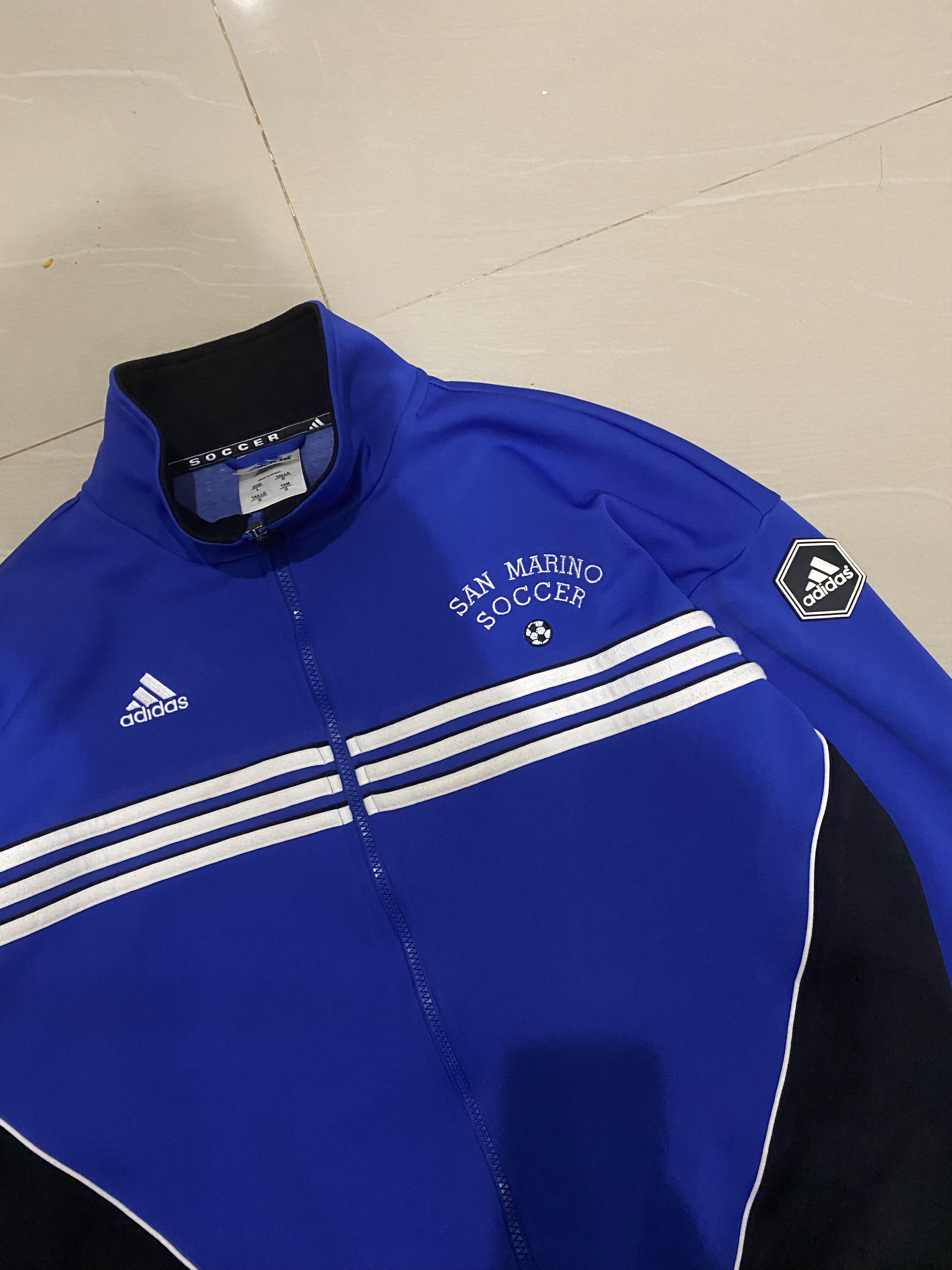 Adidas × Vintage Vintage Adidas San Marino Soccer Ziper Jacket Size US L / EU 52-54 / 3 - 2 Thumbnail