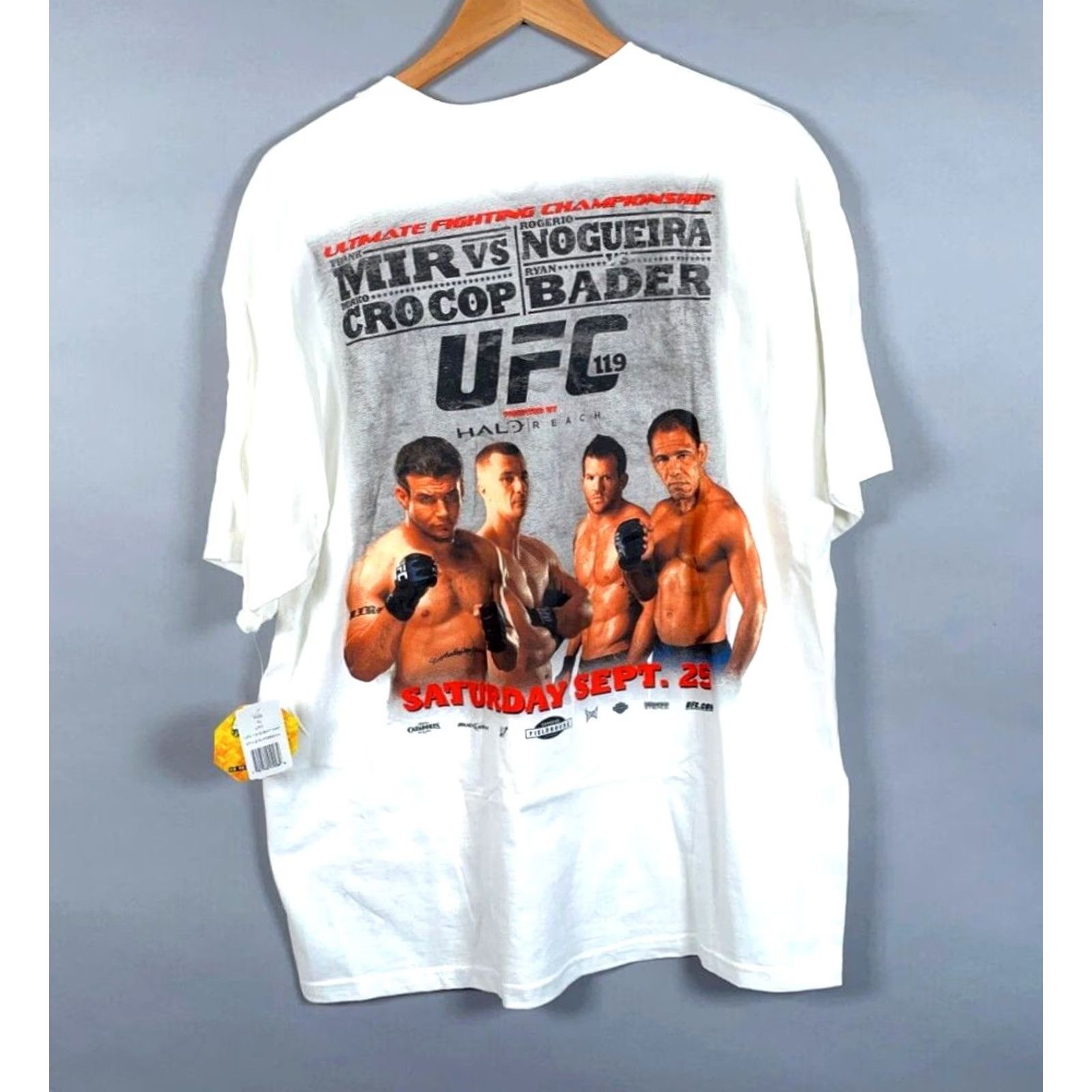 UFC VINTAGE Unworn UFC 119 T-Shirt Adult XL White Double Sided Frank Mir MMA 2010 w/ Tags Size US XL / EU 56 / 4 - 2 Thumbnail
