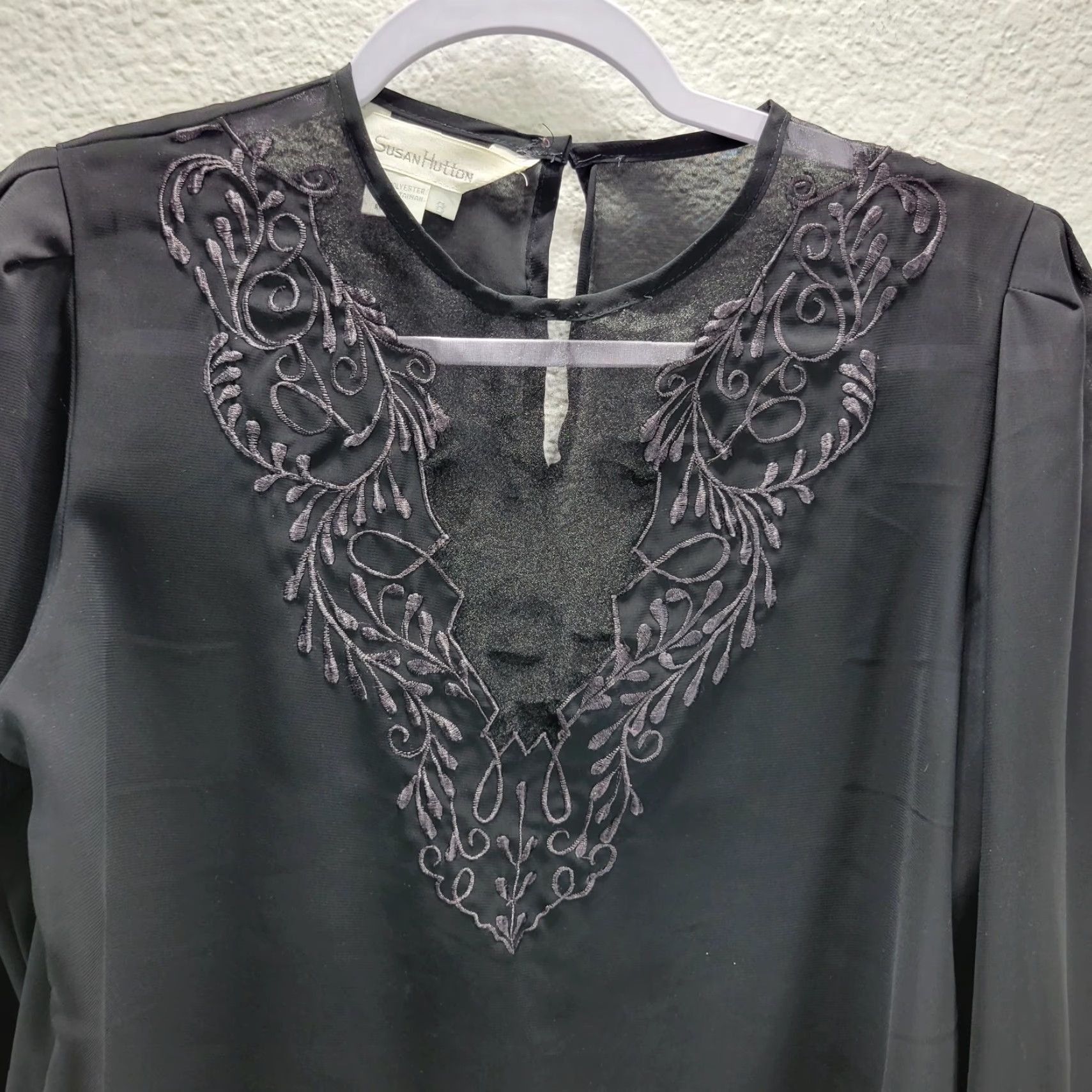 Vintage Susan Hutton Black Sheer Embroidered Blouse Shirt Long Puff Sleeve Sz 8 Women’s XS? No, keep as 8 Size M / US 6-8 / IT 42-44 - 4 Thumbnail
