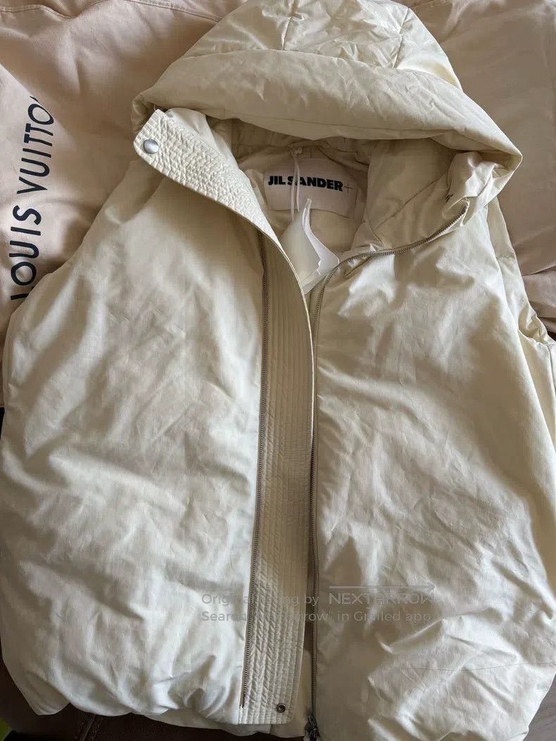 Jil Sander Jil Sander size 32 Light Khaki Down Vest Size XS / US 0-2 / IT 36-38 - 1 Thumbnail