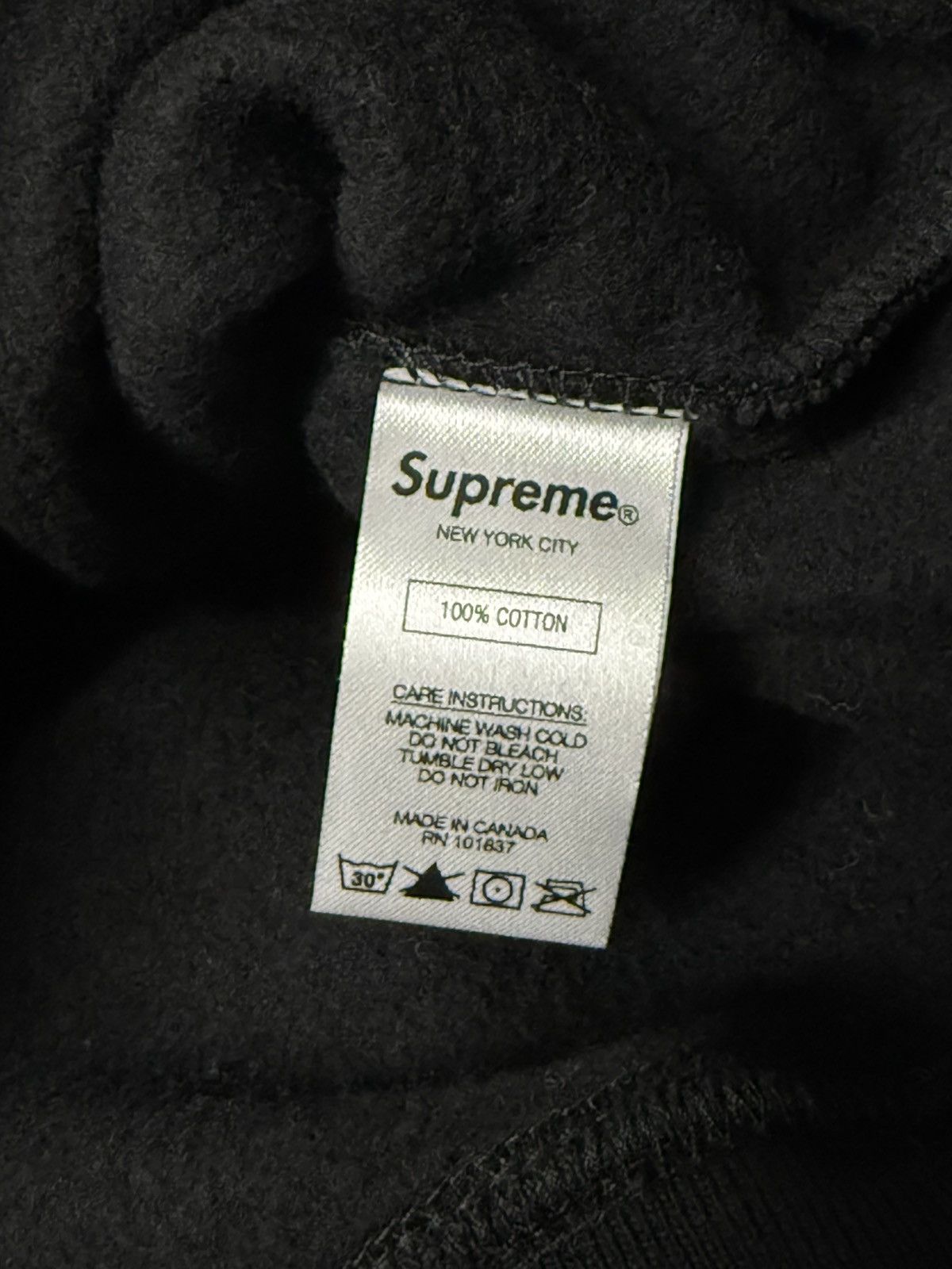 Supreme *NEW FW17 Supreme Blocked Hoodie in Black (szL) Size US L / EU 52-54 / 3 - 8 Thumbnail