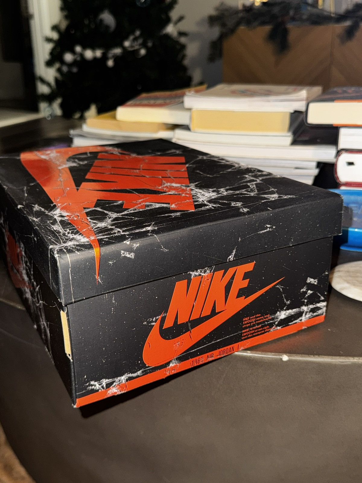 Jordan Brand Air Jordan 1 Retro High OG - Shattered Backboard Size US 7.5 / EU 40-41 - 9 Thumbnail