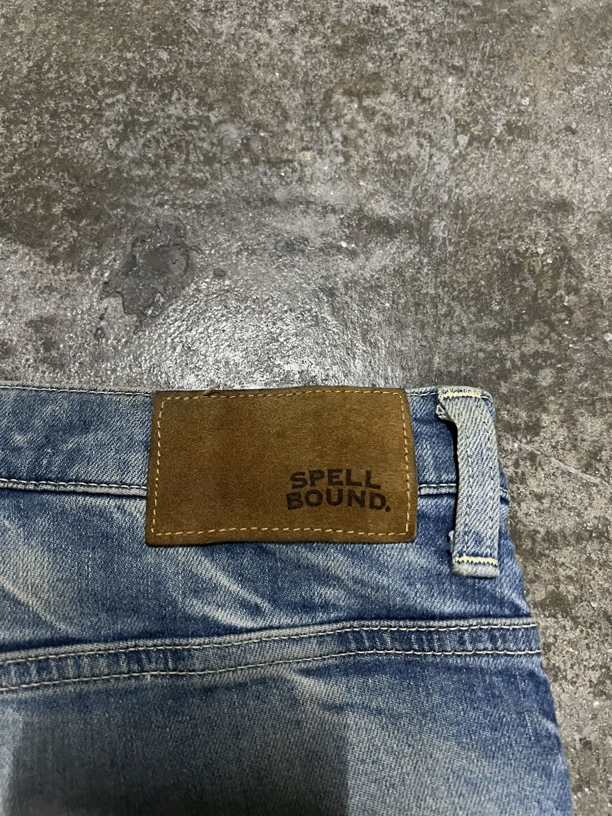 Spellbound 💥Spellbound Distressed Jean Japan Size US 29 - 17 Thumbnail