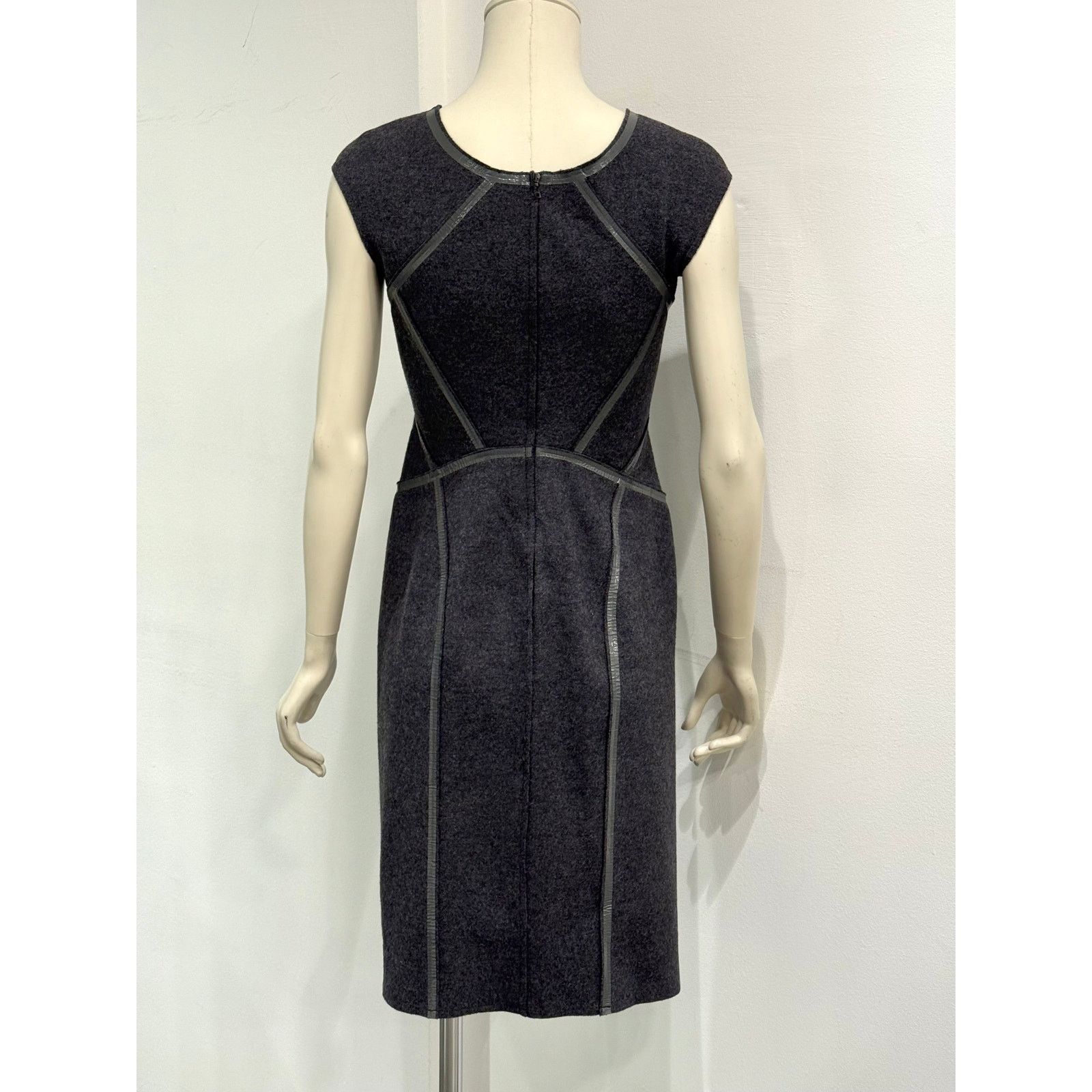 Prada 2007 Prada paneled wool midi dress Size S / US 4 / IT 40 - 2 Thumbnail