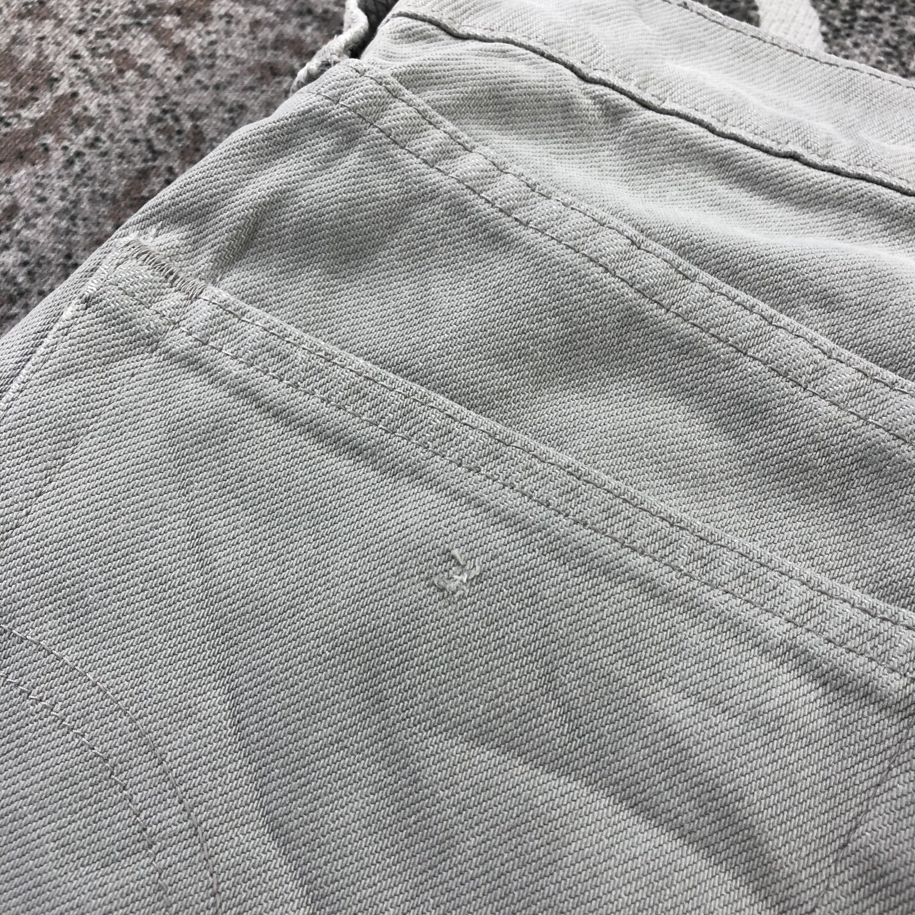 Levi's Vintage Levis 509 Jeans Faded Grey Denim KJ1271 Size US 28 / EU 44 - 8 Thumbnail