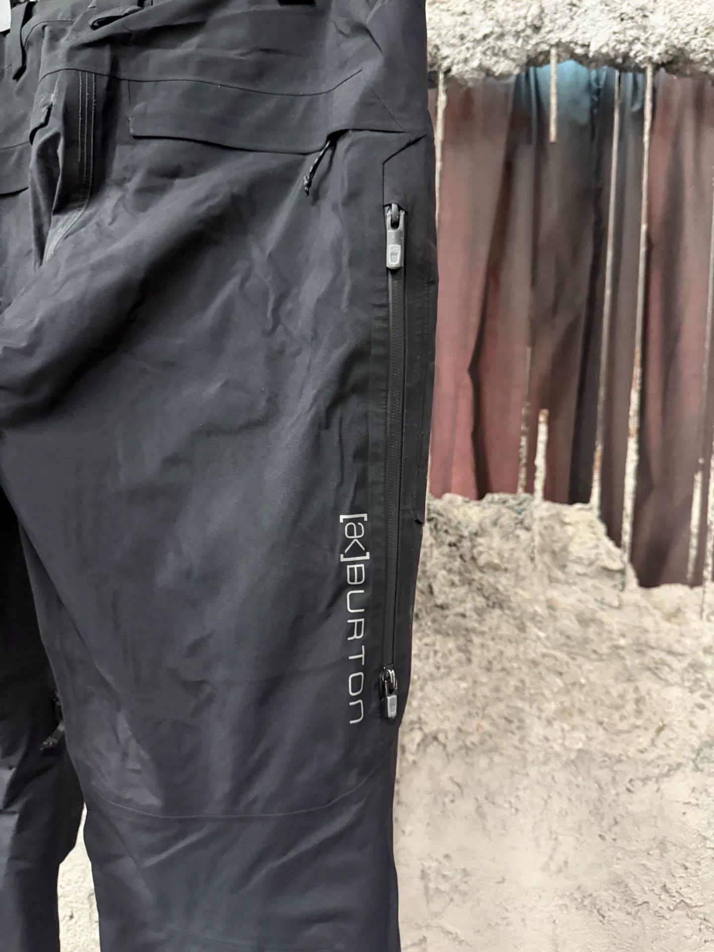 Burton Burton AK457 Snow Pants M w/ Flaws Size US 32 / EU 48 - 3 Thumbnail