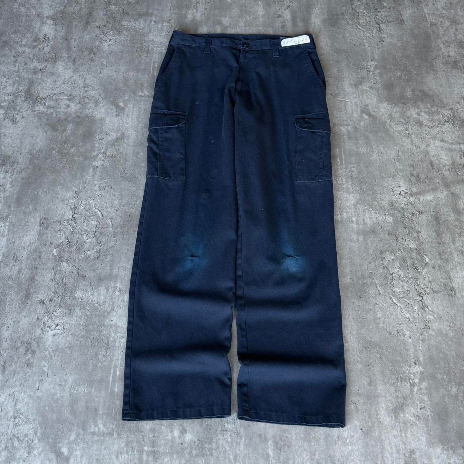 Cintas × Japanese Brand × Vintage Vintage Y2K Carhartt Style Navy Blue Distressed Cargo Pants Size US 32 / EU 48 - 1 Thumbnail