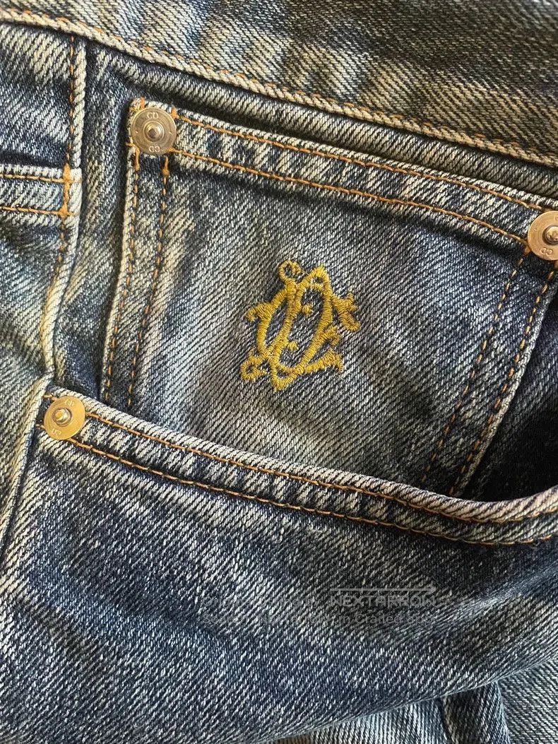 Dior Dior Distressed Denim Jeans with Paint Splatter. Size US 29 - 8 Thumbnail