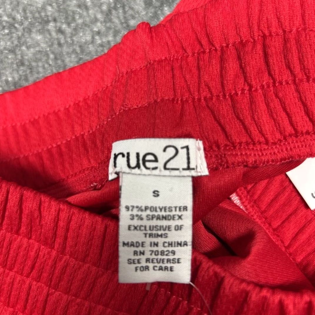 Vintage Rue21 Athletic Shorts Womens S Red Pull On Stretch Epic Stripe Longer Length New Size 28" / US 6 / IT 42 - 5 Thumbnail