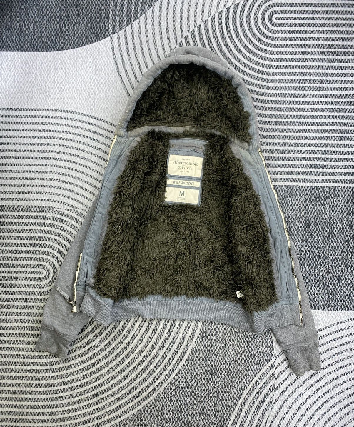 Abercrombie & Fitch Vintage Abercrombie & Fitch Wolf Jaw Sherpa Hooded Jacket Size US M / EU 48-50 / 2 - 5 Thumbnail
