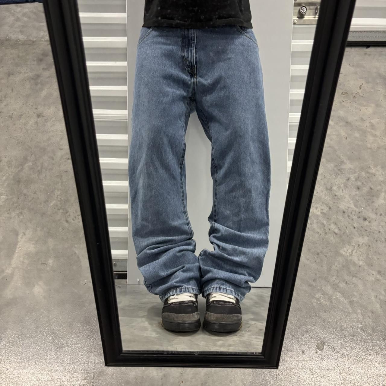 Levi's × Vintage Crazy Vintage Y2K/2000s Levis 517 Medium Wash Essential Denim Jeans! Size US 34 / EU 50 - 1 Thumbnail