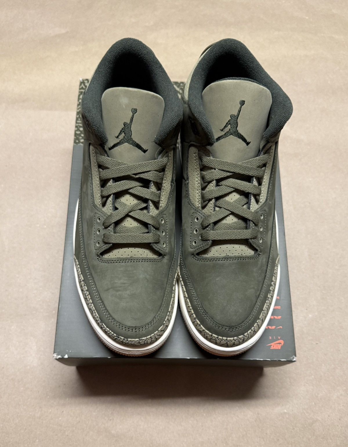 Jordan Brand Nike Air Jordan 3 Retro Family Affair Green mens sz 10.5 NEW Size US 10.5 / EU 43-44 - 3 Thumbnail