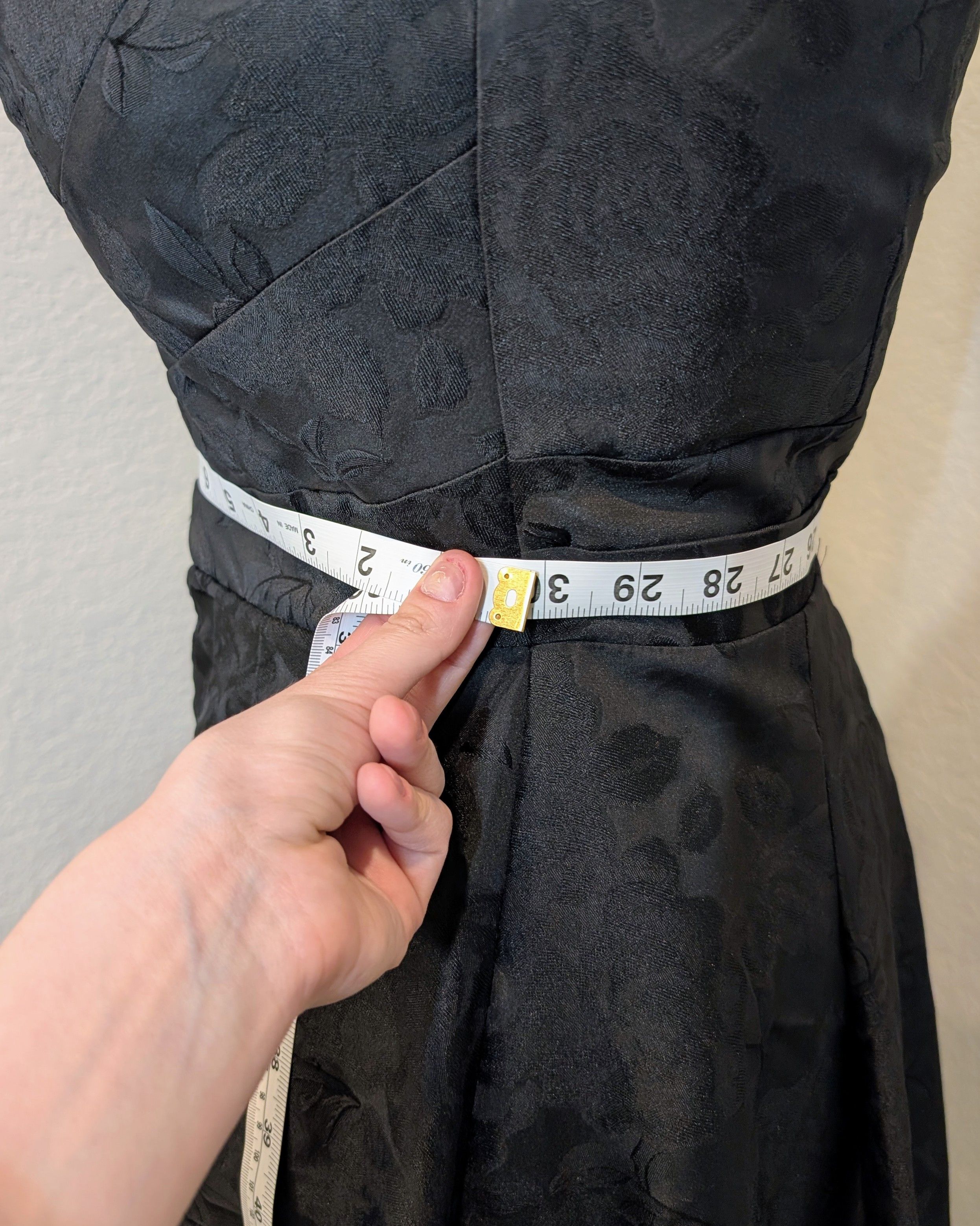 White House Black Market Black Jacquard A-Line V-Neck Midi Dress WHBM Size 6 Size M / US 6-8 / IT 42-44 - 9 Thumbnail