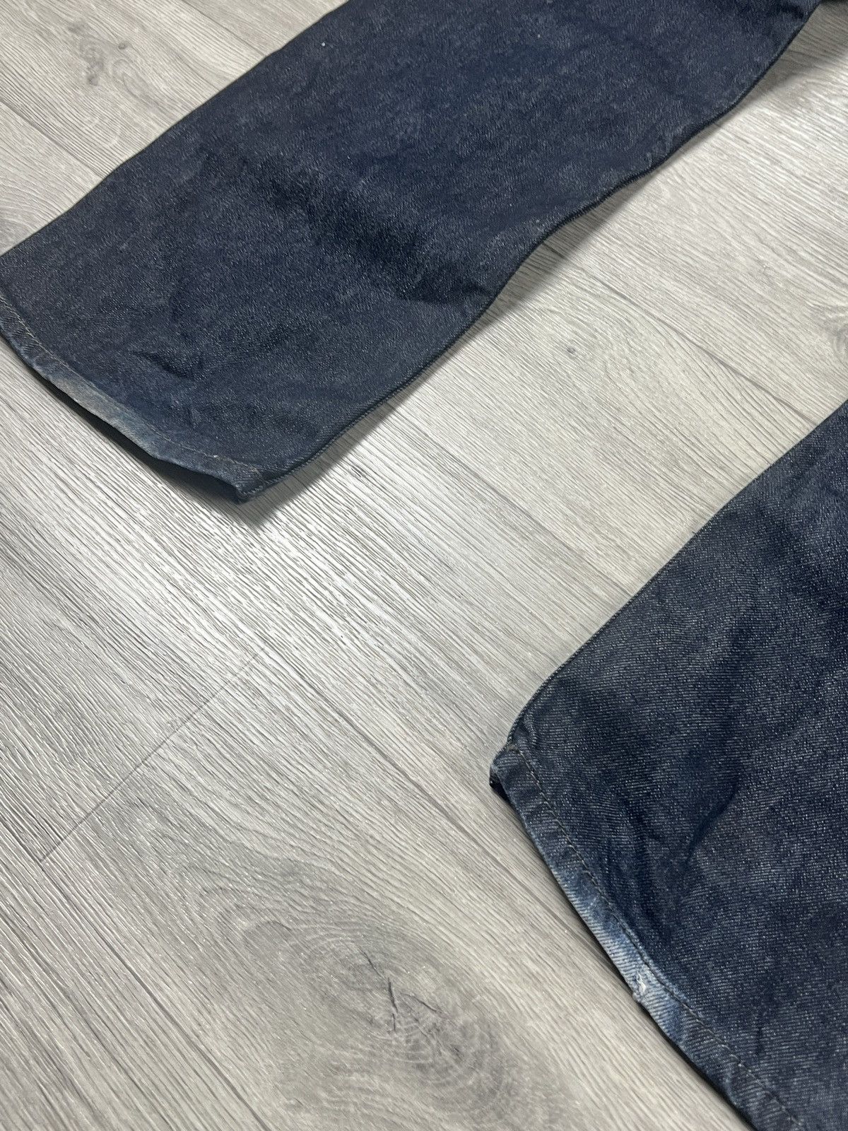 Diesel Vintage Diesel men’s regular straight jeans size 32/32 Size US 32 / EU 48 - 5 Thumbnail