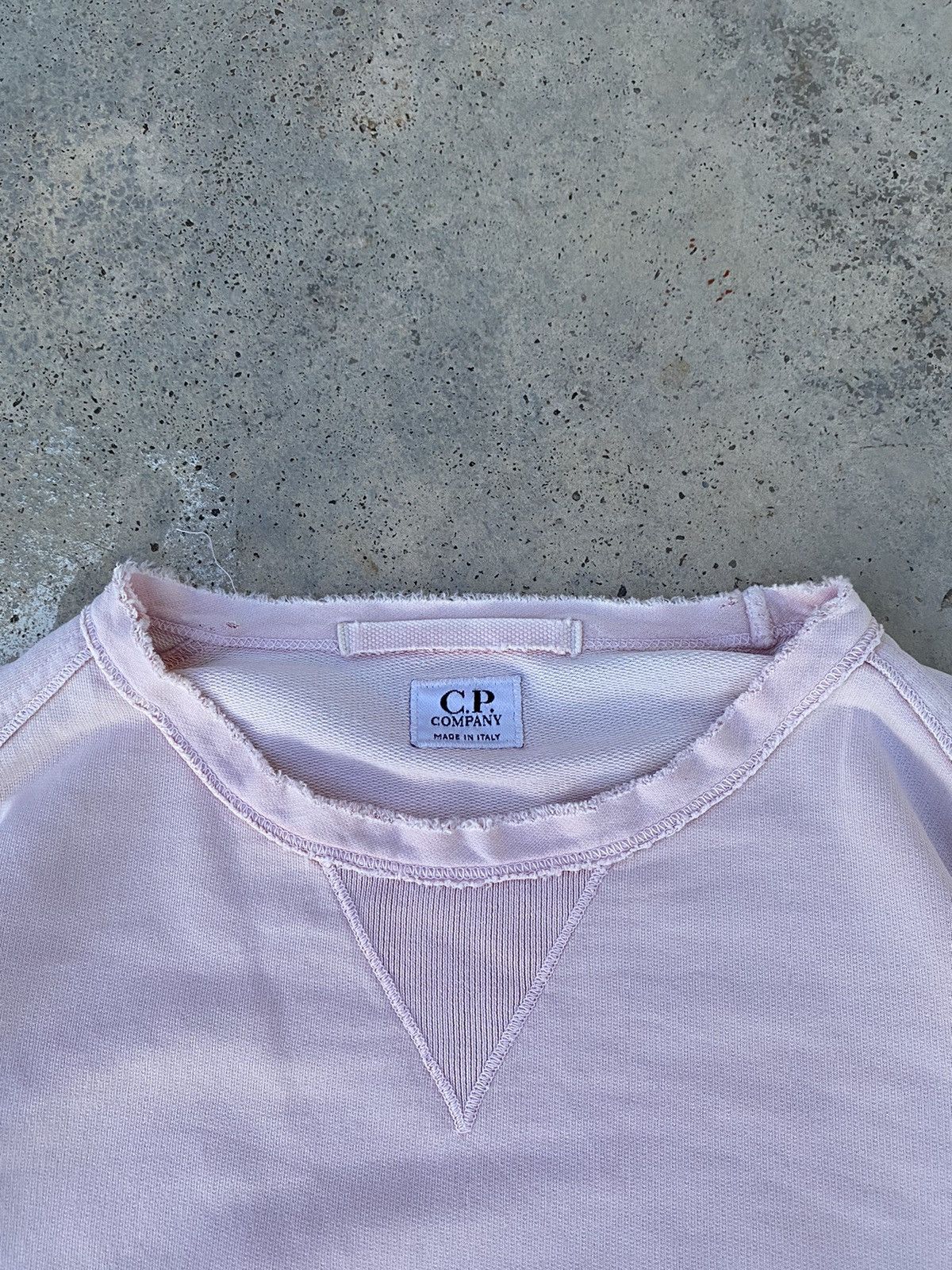 C.P. Company Distressed Vintage CP Company Sweatshirt Size US L / EU 52-54 / 3 - 2 Thumbnail