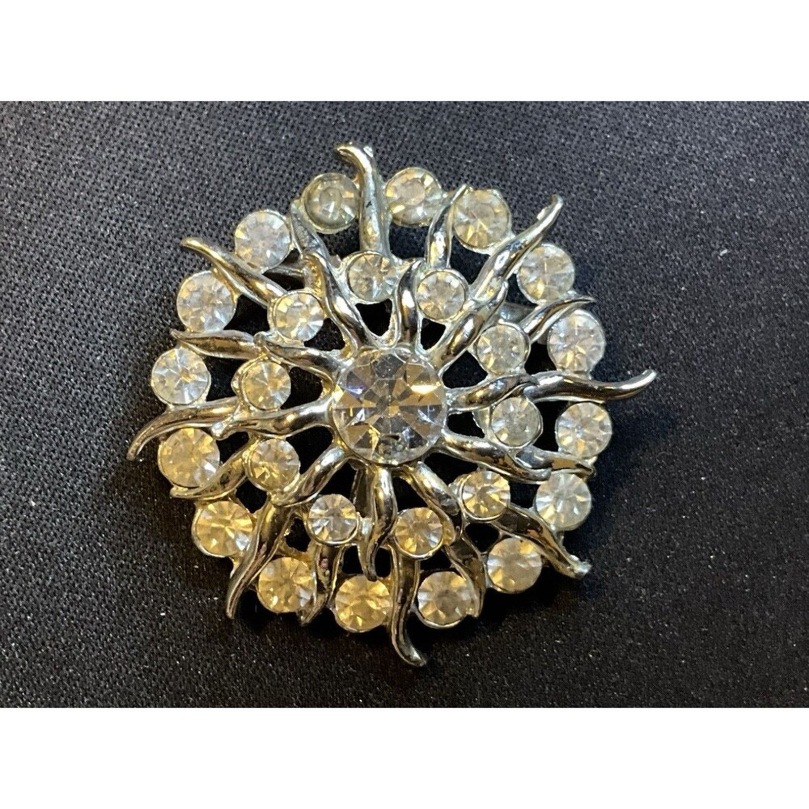 Other Vintage Starburst Rhinestone Heavy Brooch Size ONE SIZE - 3 Thumbnail