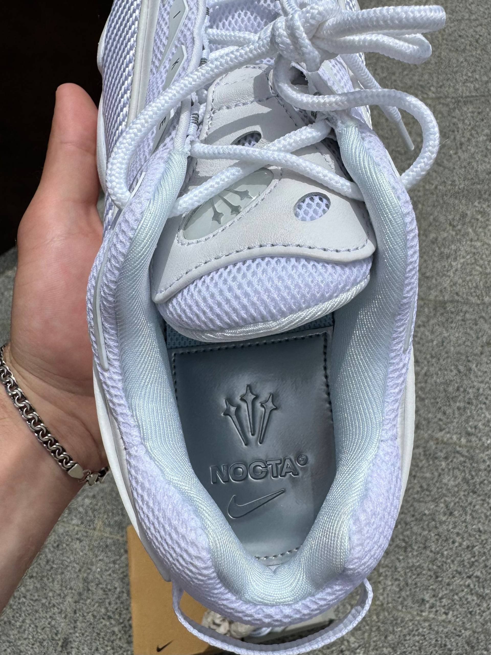 NOCTA × Nike Nike x Nocta Glide Triple White Drake Air DM0879-100 Size US 8 / EU 41 - 7 Thumbnail