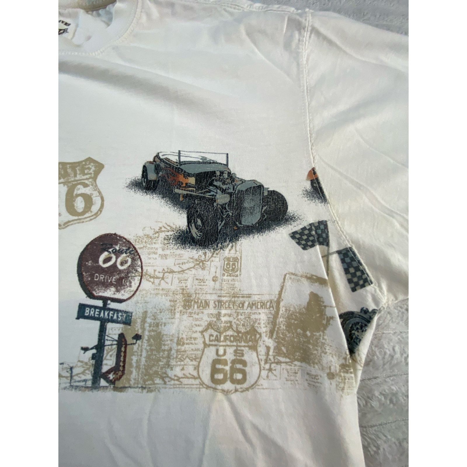 Duluth Trading Company Buckhorn River T-shirt, Sz XXL, Route 66 Classic Cars Design Size US XXL / EU 58 / 5 - 3 Thumbnail