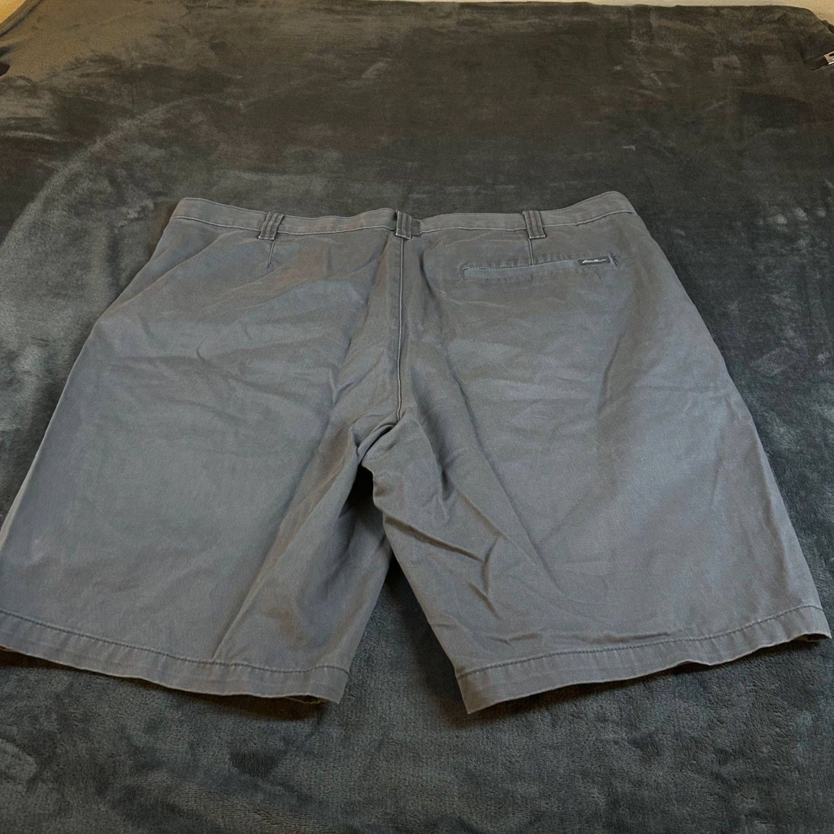 Eddie Bauer Eddie Bauer Shorts Mens Size 38 Gray Casual Flat Front Comfort Outdoor Stretch Size US 38 / EU 54 - 3 Thumbnail