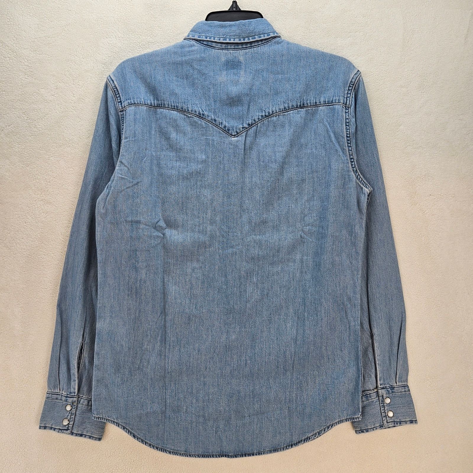 Levi's LEVI'S MEN'S SMALL CLASSIC STANDARD FIT WESTERN SHIRT FRANK Size US S / EU 44-46 / 1 - 6 Thumbnail