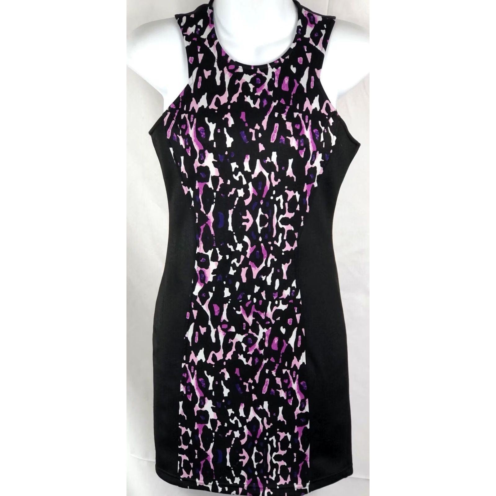Forever 21 FOREVER 21 Halter Sleeveless Dress S Black Pink Animal Bodycon Punk Glam 90s Women Short Dress Black/pink Animal Print Dress Lifetime? Size S / US 4 / IT 40 - 6 Thumbnail