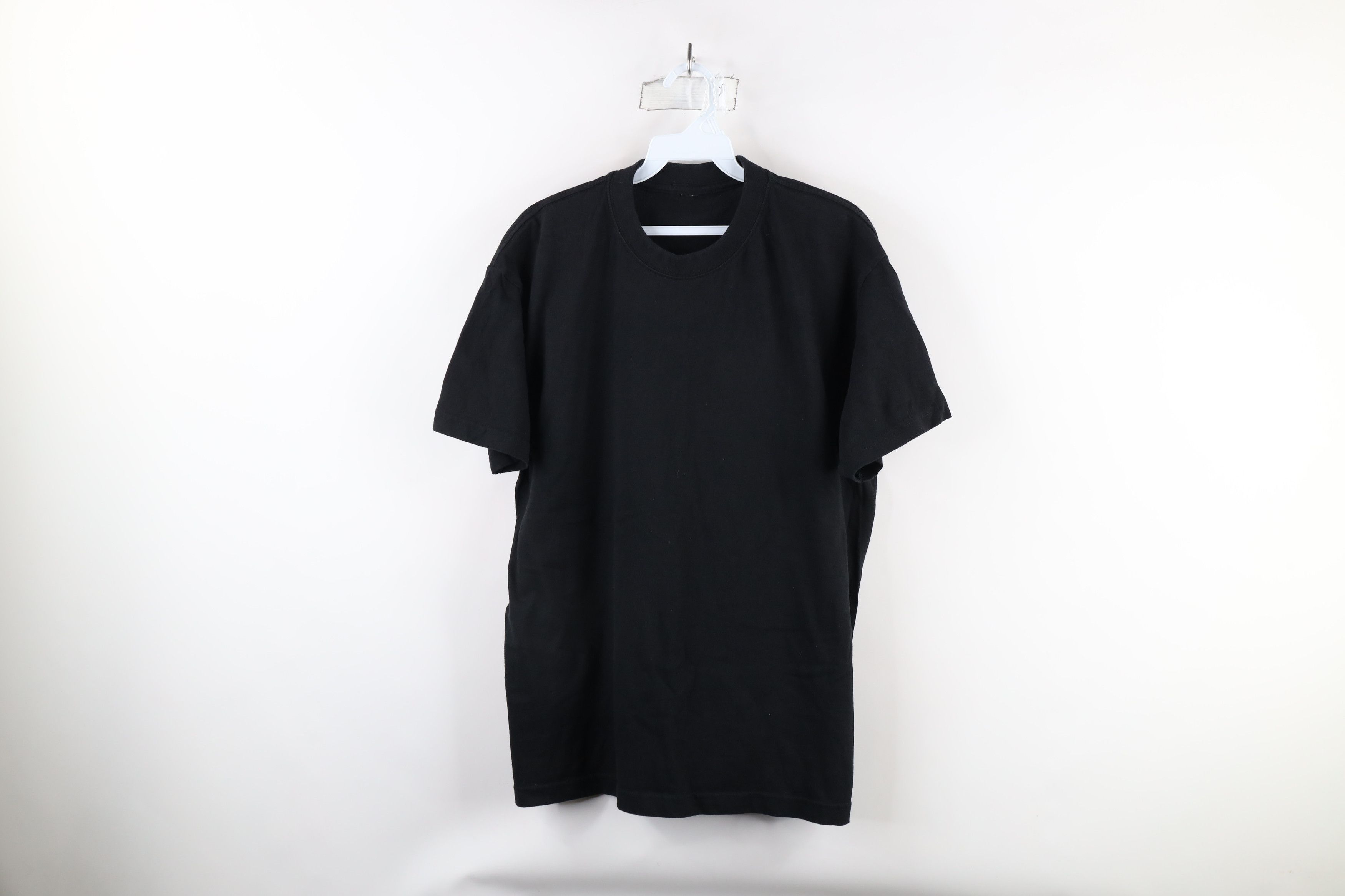 Vintage Vintage 90s Streetwear Short Sleeve T-Shirt Black Cotton Size US L / EU 52-54 / 3 - 1 Thumbnail
