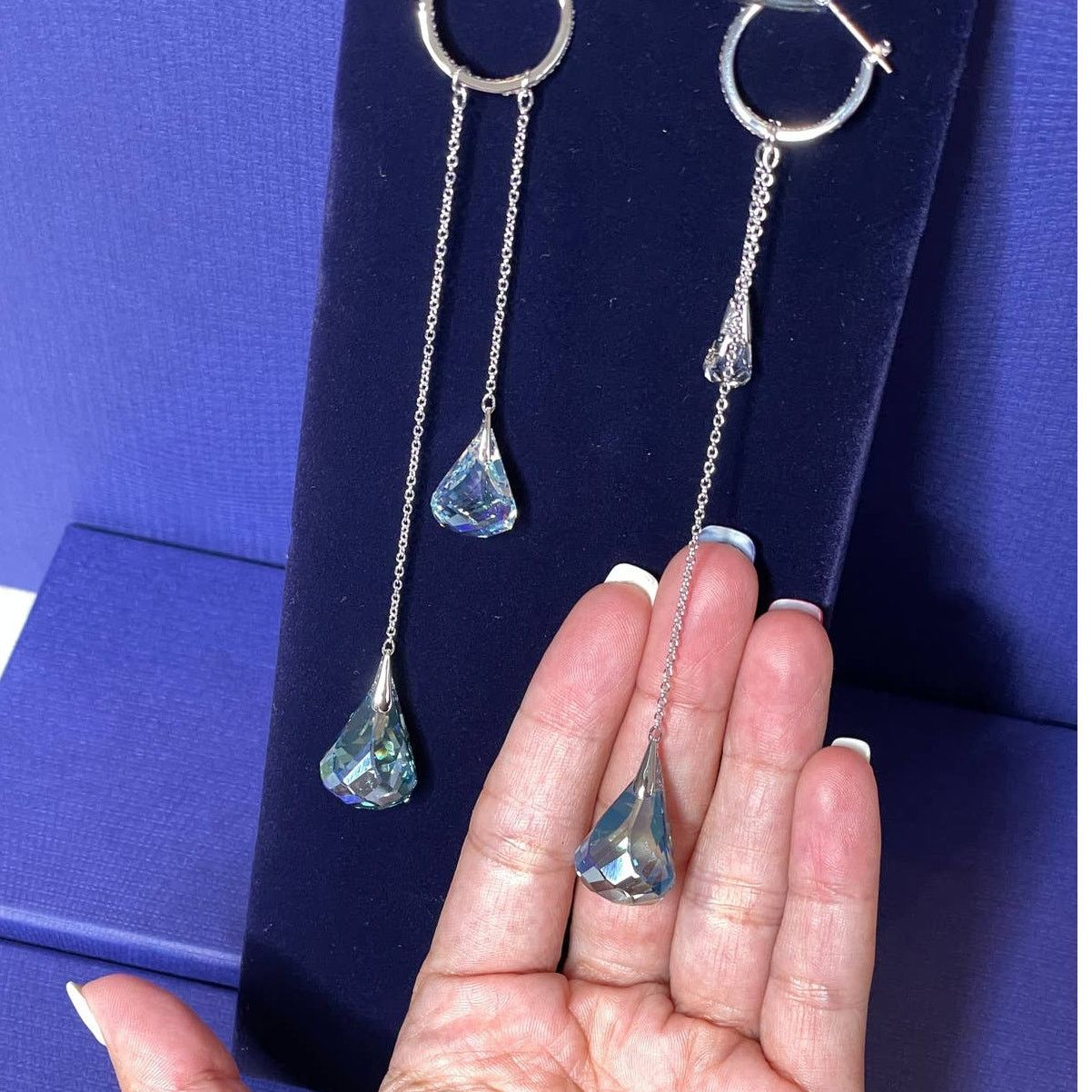 Swarovski Swarovski Spirit hoop pierced earrings Aqua, Rhodium plated Size ONE SIZE - 3 Thumbnail