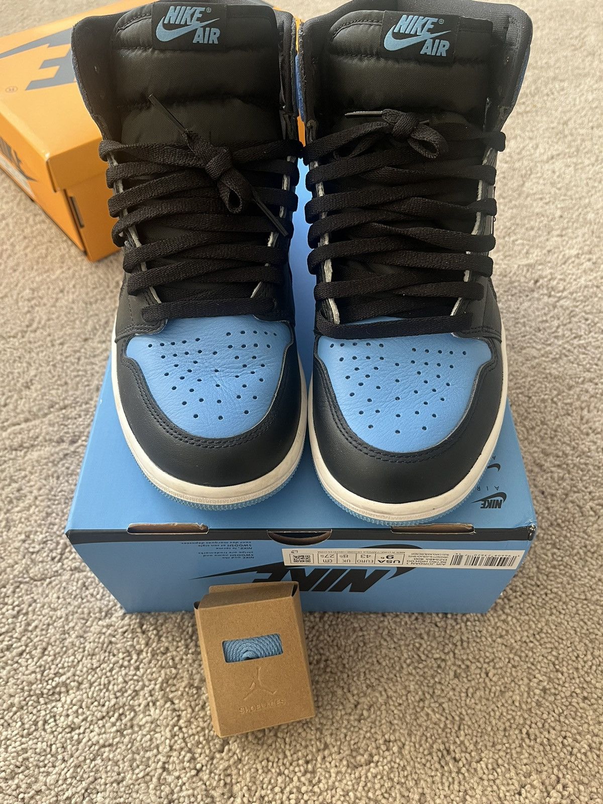Nike Air Jordan 1 Retro OG High UNC Toe Size US 9.5 / EU 42-43 - 1 Thumbnail