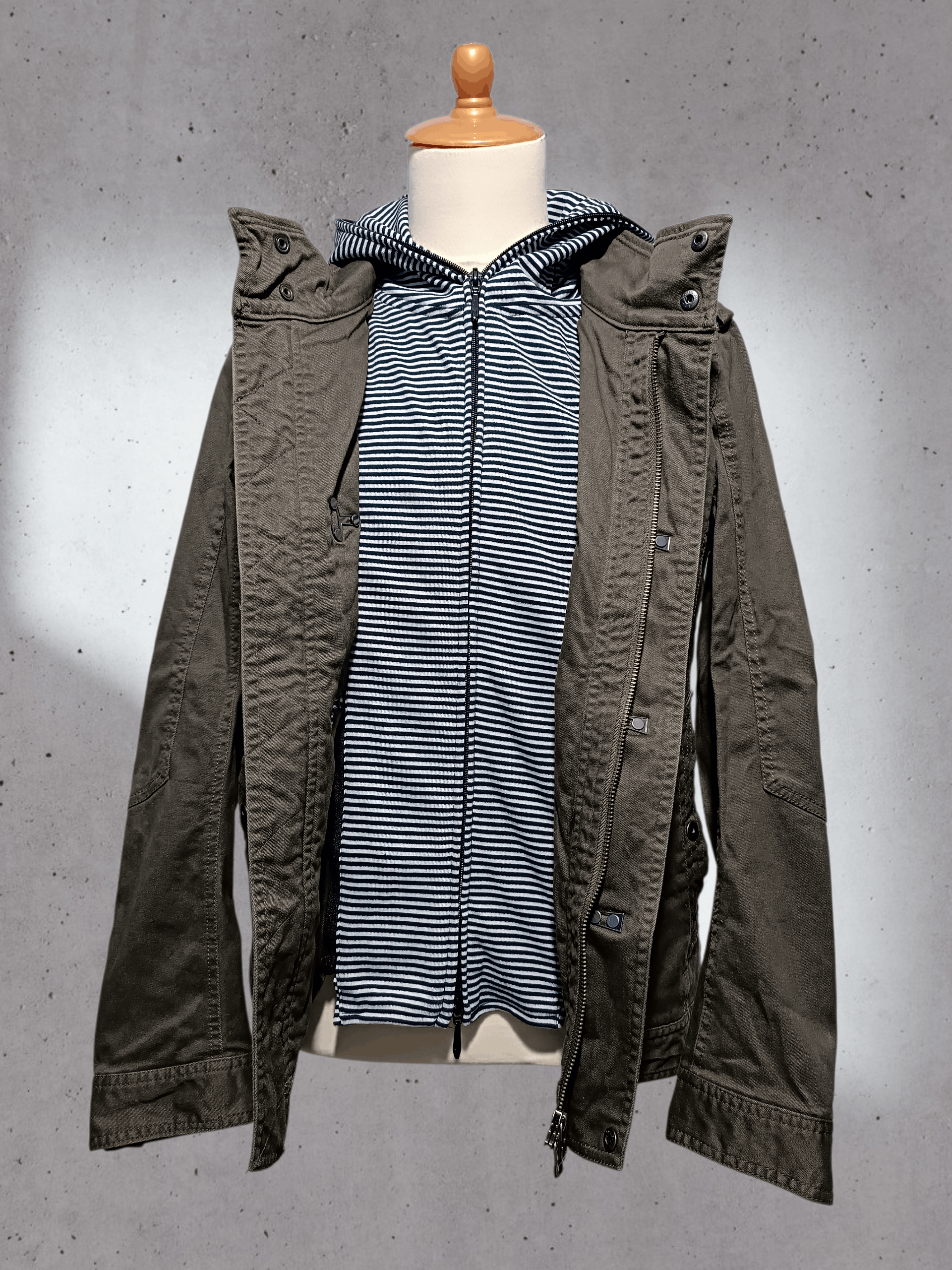 Japanese Brand Vintage Double Layer Fireman Clips Hook Hoodie Jacket Size US M / EU 48-50 / 2 - 1 Thumbnail