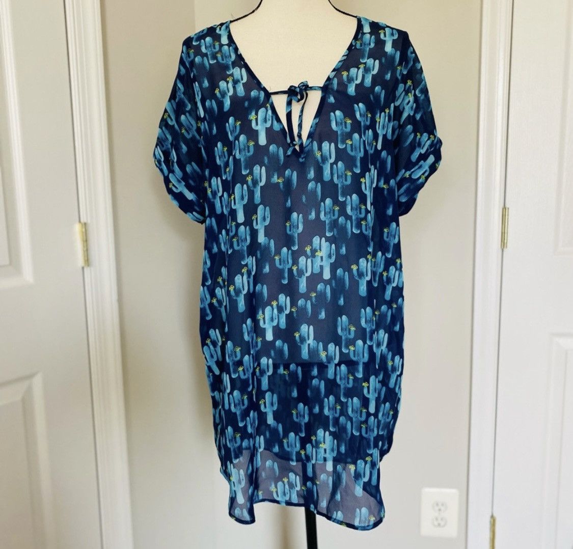 Other FRANCESCA’S SHORT SLEEVE SEMI SHEER CASUAL DRESS COVERUP Size M / US 6-8 / IT 42-44 - 1 Thumbnail
