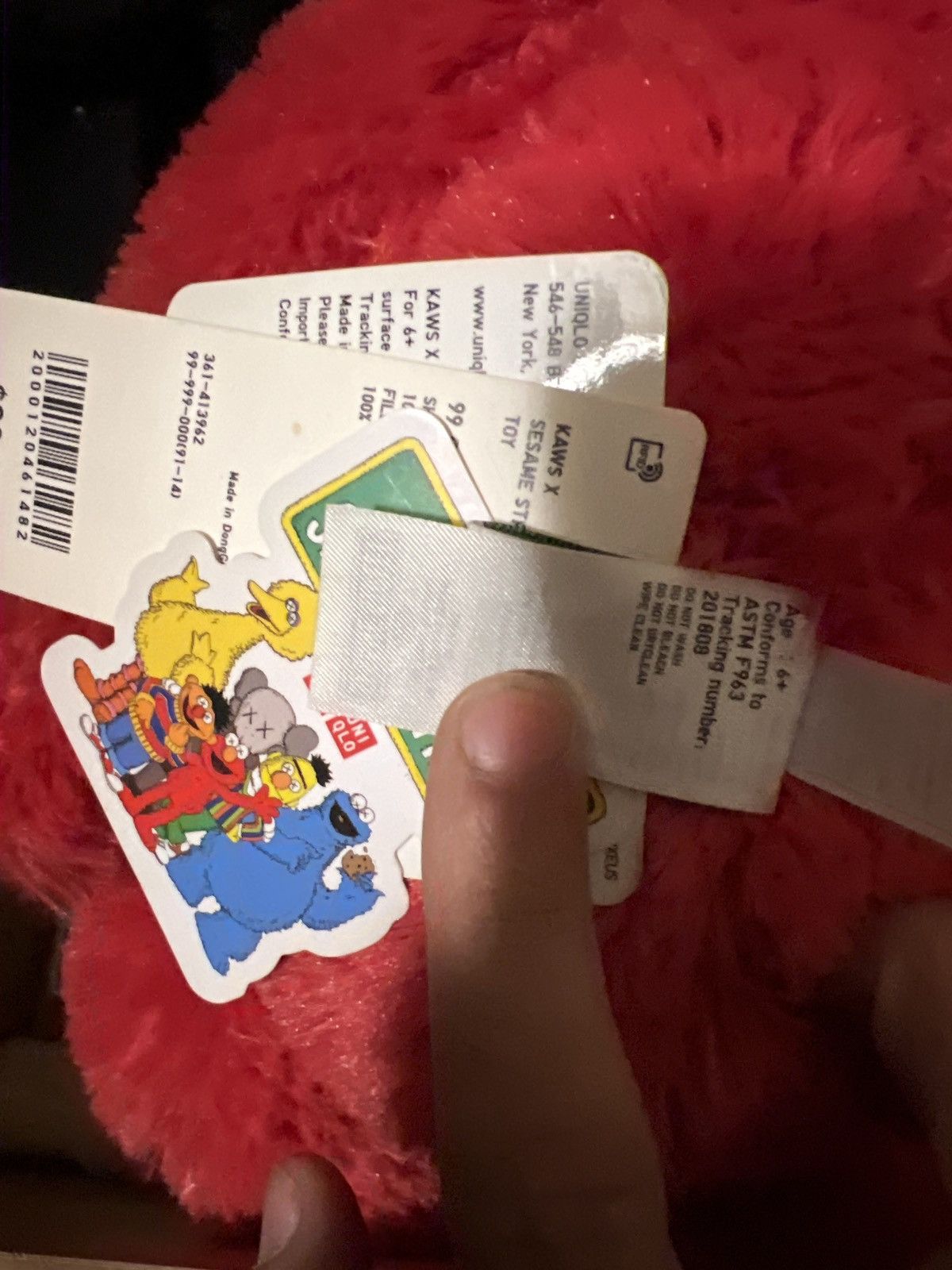 Kaws × Uniqlo Kaws x Uniqlo Sesame Street Elmo + Big Bird Size ONE SIZE - 6 Thumbnail