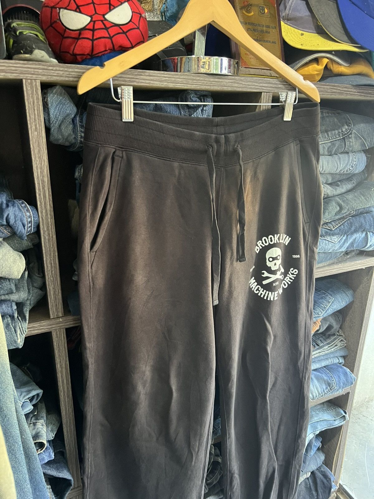 Uniqlo 🔥Uniqlo x Brooklyn Machine Works Sweatpants Jogger Size US 33 - 6 Thumbnail