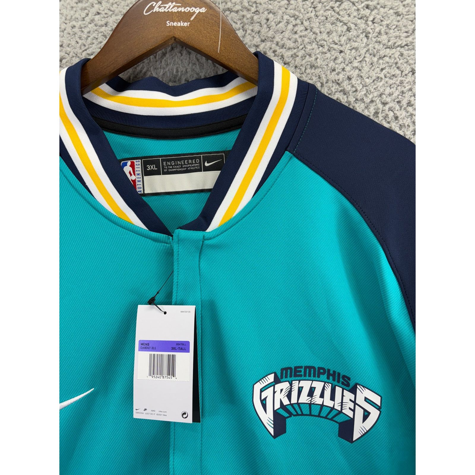 Nike Nike Memphis Grizzlies NBA Basketball Jacket Mens 3XL TALL Size US XXL / EU 58 / 5 - 5 Thumbnail