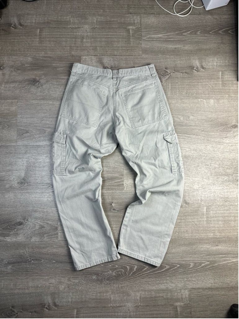Wrangler Men's Wrangler Beige Cargo Pants Size 33x30 Size US 33 - 1 Thumbnail