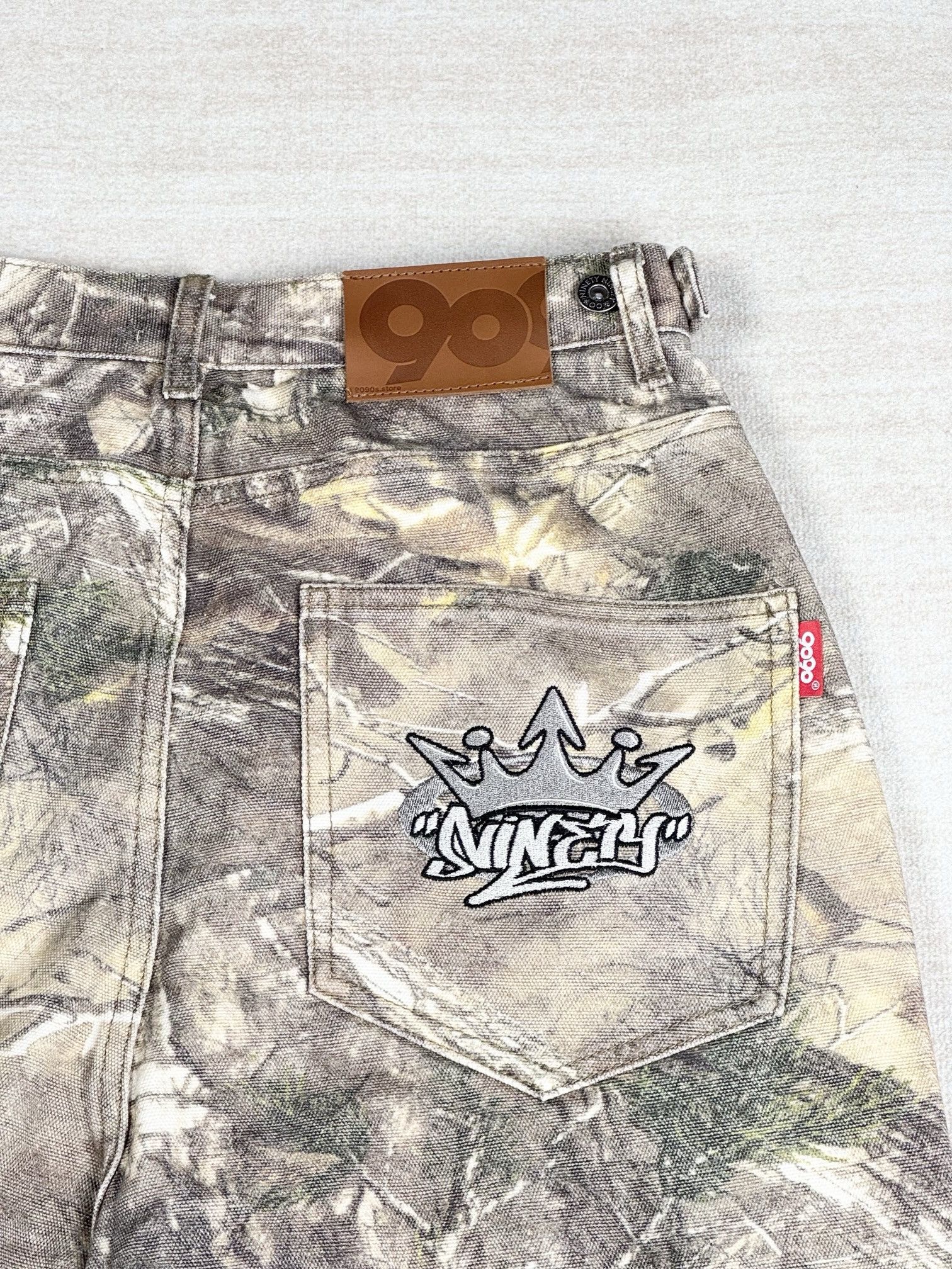 Japanese Brand 9090 tree camo carpenter pants Size US 32 / EU 48 - 8 Thumbnail