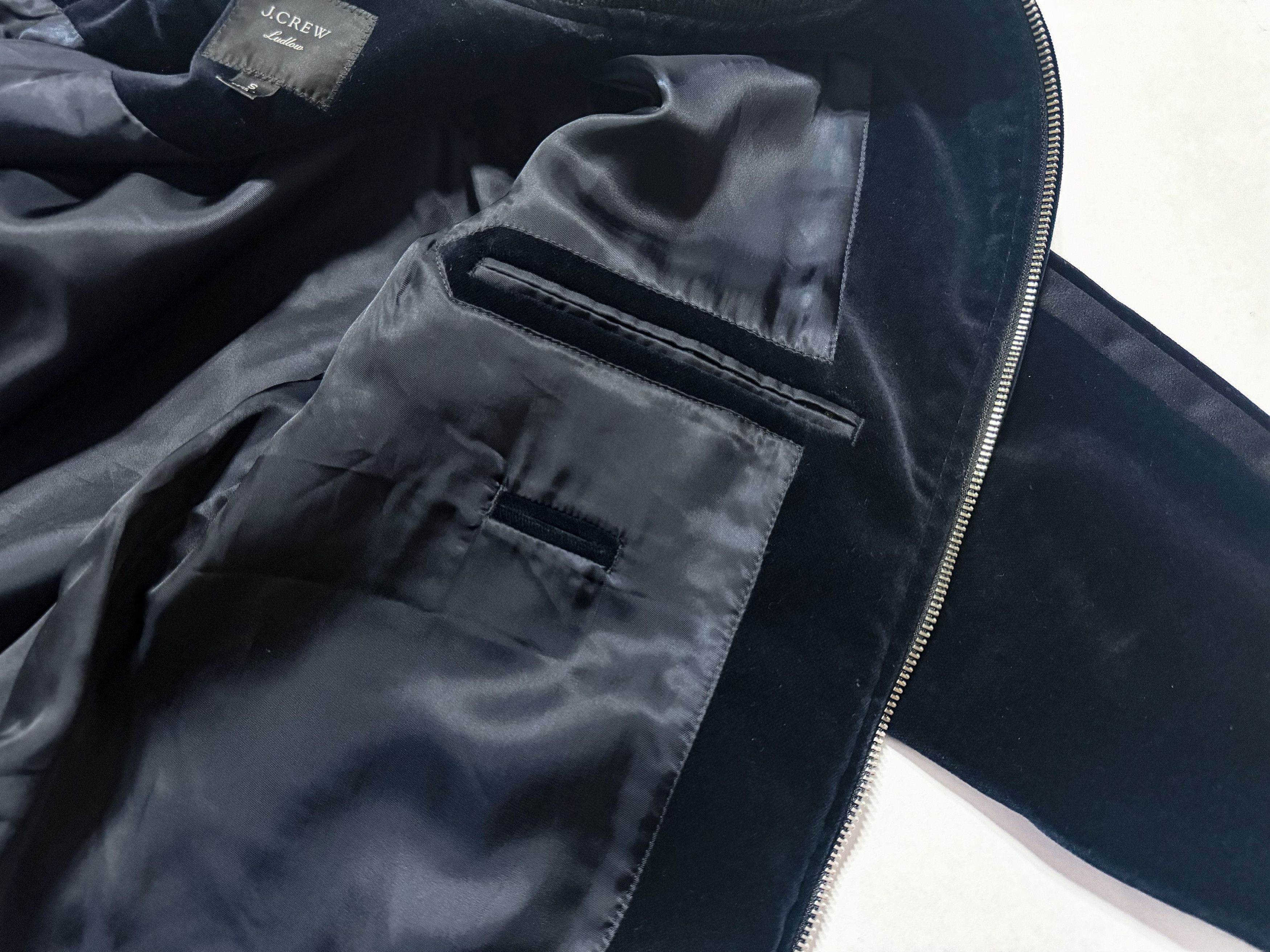 J.Crew NWOT J.Crew Ludlow Navy Velvet Bomber with Tuxedo Stripes Size US S / EU 44-46 / 1 - 6 Thumbnail