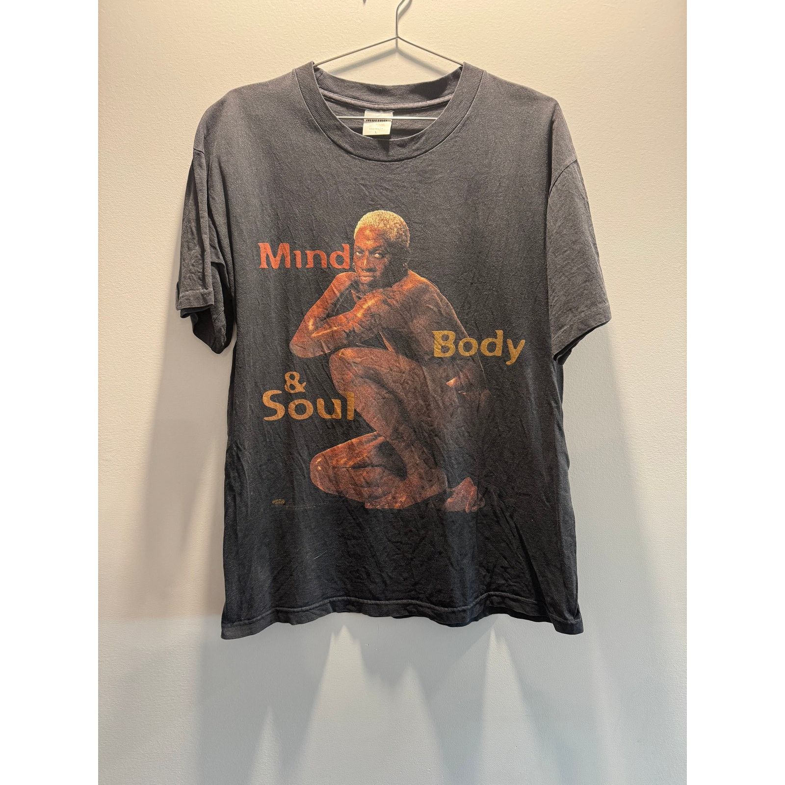 Vintage Vintage Dennis Rodman Mind Body Soul 90s T-Shirt Size US L / EU 52-54 / 3 - 1 Thumbnail