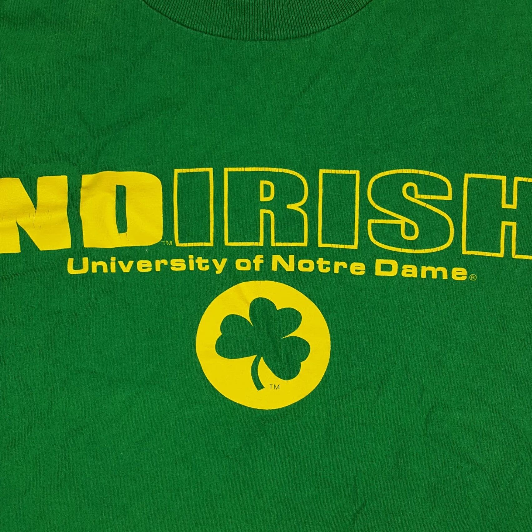 Vintage VINTAGE Notre Dame Fighting Irish Football Mens Size L Retro Clover Logo T Shirt Size US L / EU 52-54 / 3 - 3 Thumbnail