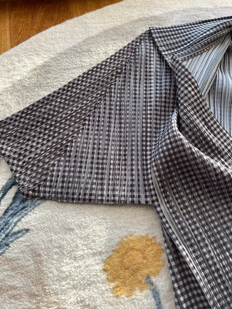 Issey Miyake Issey Miyake size:3 A black mid-length, vintage cardigan Size XS / US 0-2 / IT 36-38 - 9 Thumbnail