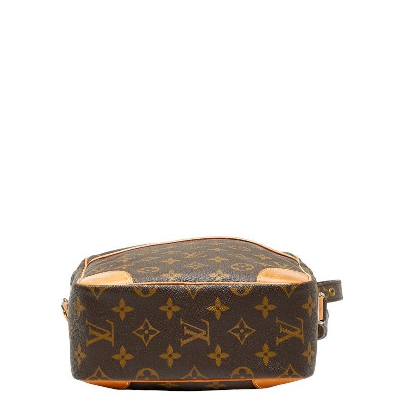 Louis Vuitton Louis Vuitton Monogram Danube GM Crossbody Bag M45262 Size ONE SIZE - 3 Thumbnail