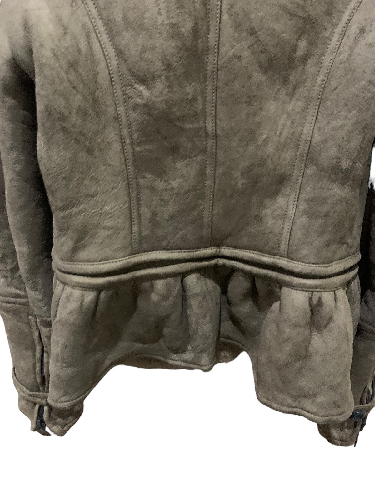 Burberry × Burberry Prorsum Burberry Prorsum Shearling & Suede Peplum Jacket Size S / US 4 / IT 40 - 8 Thumbnail