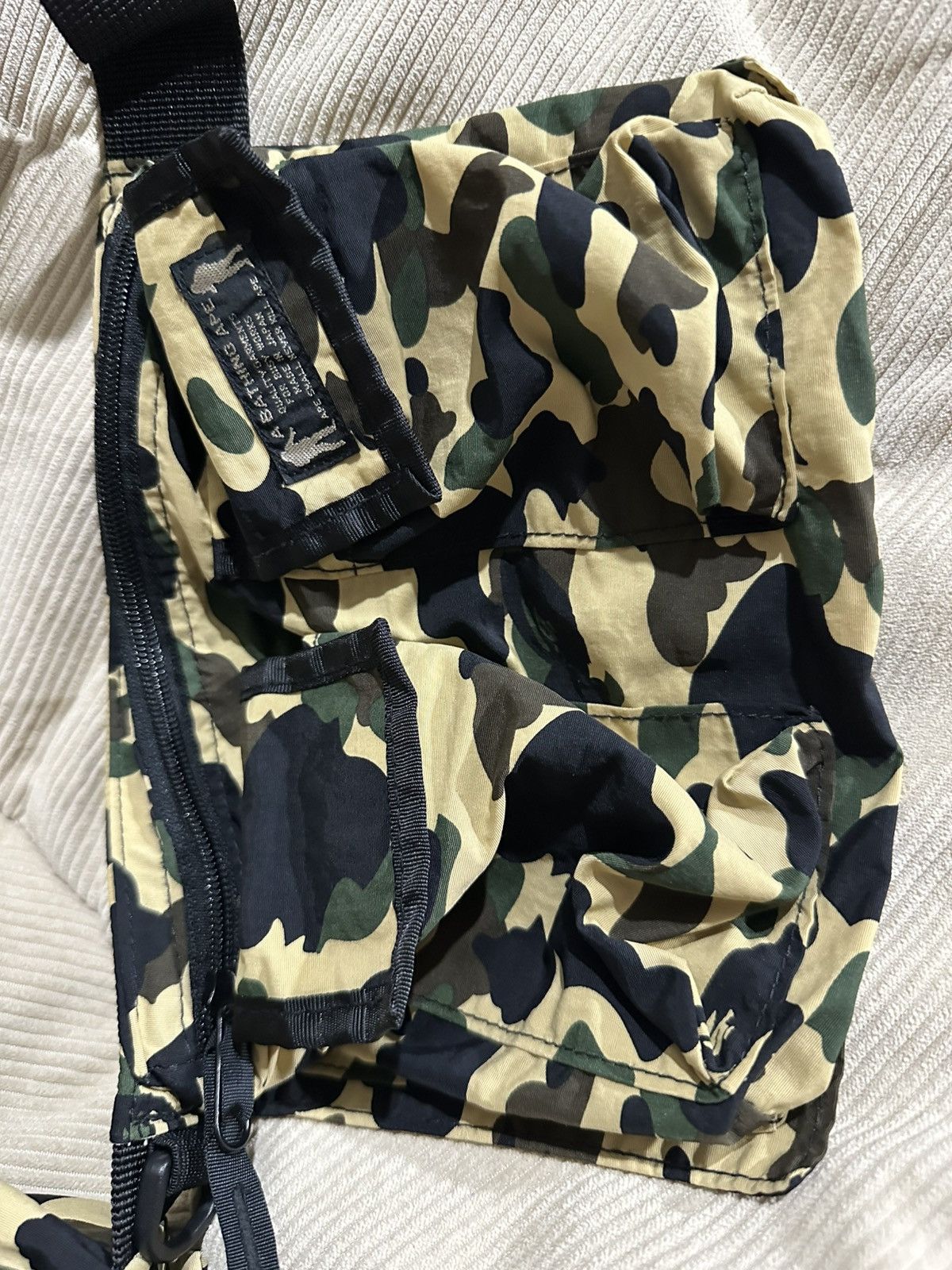 Bape Vintage NIGO BAPE 1st Camo Utilities 3 Waist Bag Size ONE SIZE - 4 Thumbnail
