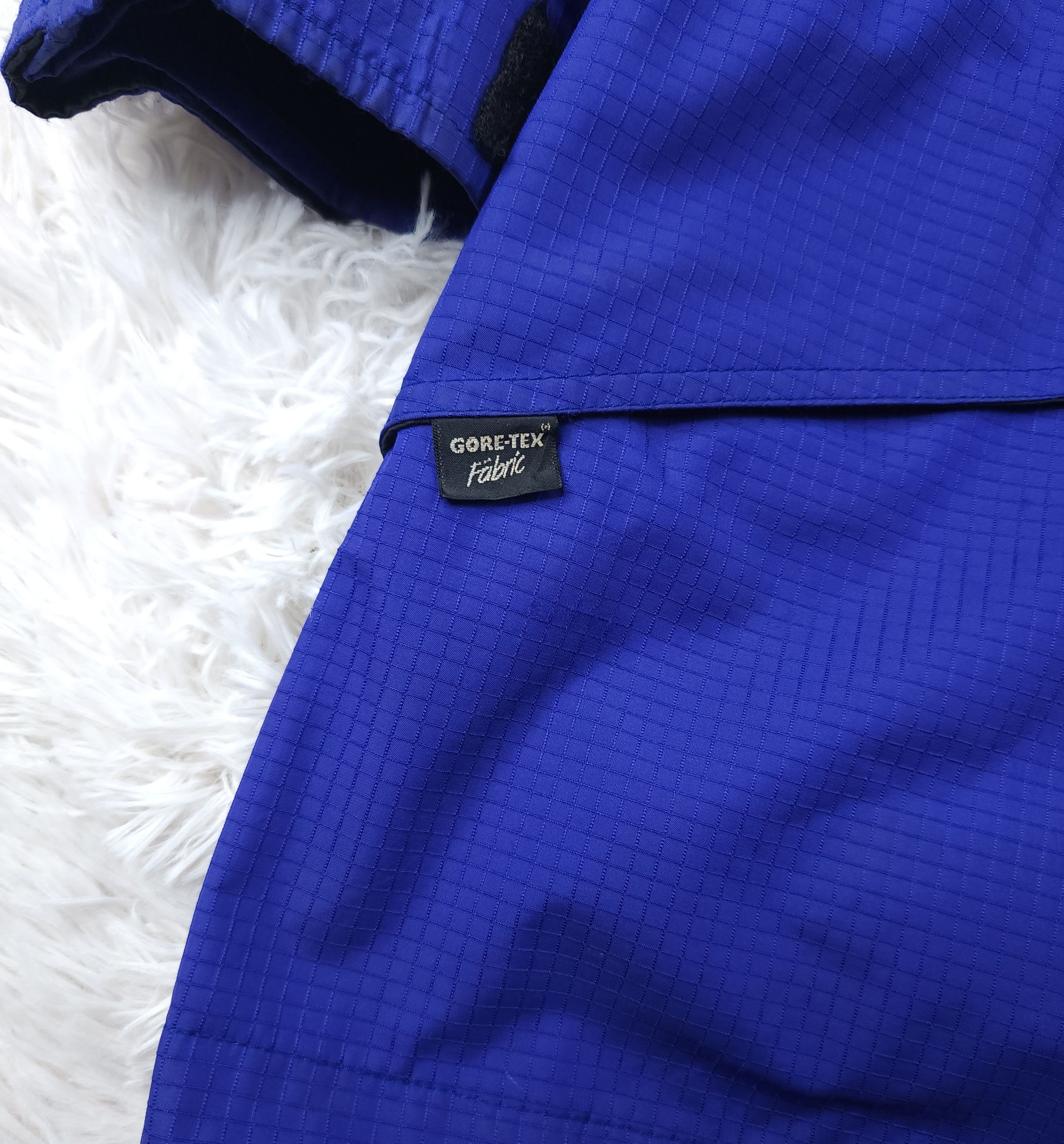 The North Face The North Face Gore-Tex waterproof blue windbreaker jacket Size US M / EU 48-50 / 2 - 5 Thumbnail